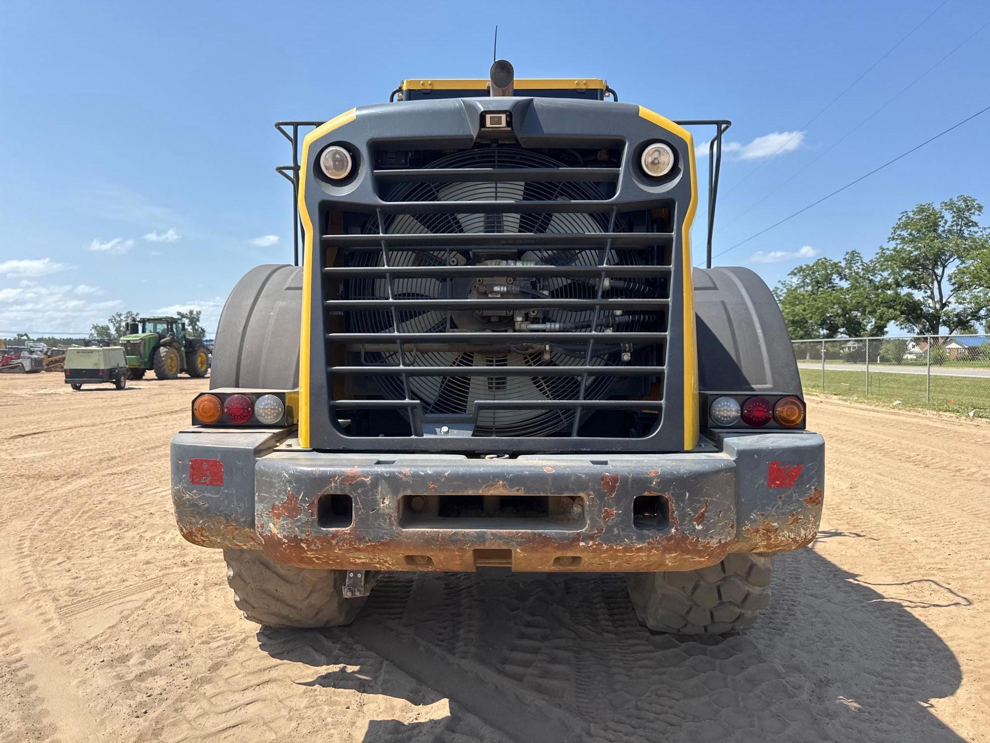 2021 Komatsu WA380