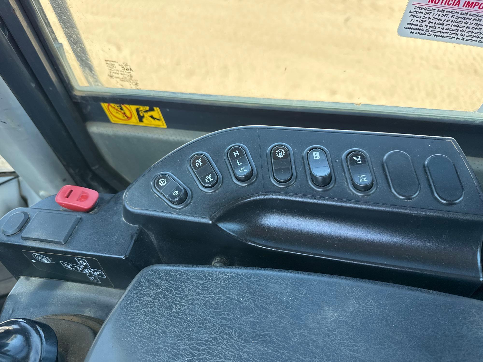 2021 Komatsu WA380