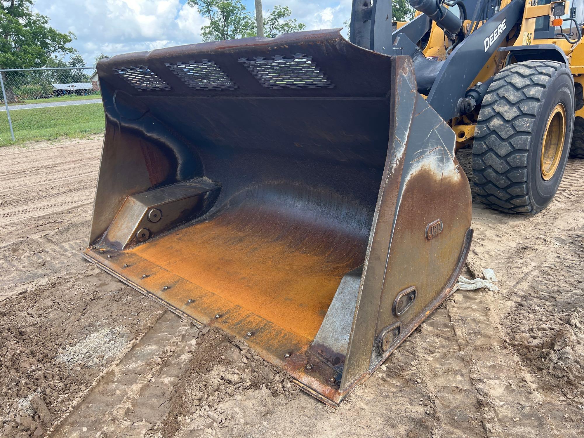 2022 John Deere 624