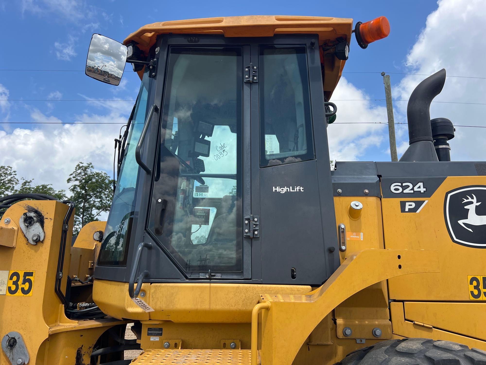 2022 John Deere 624