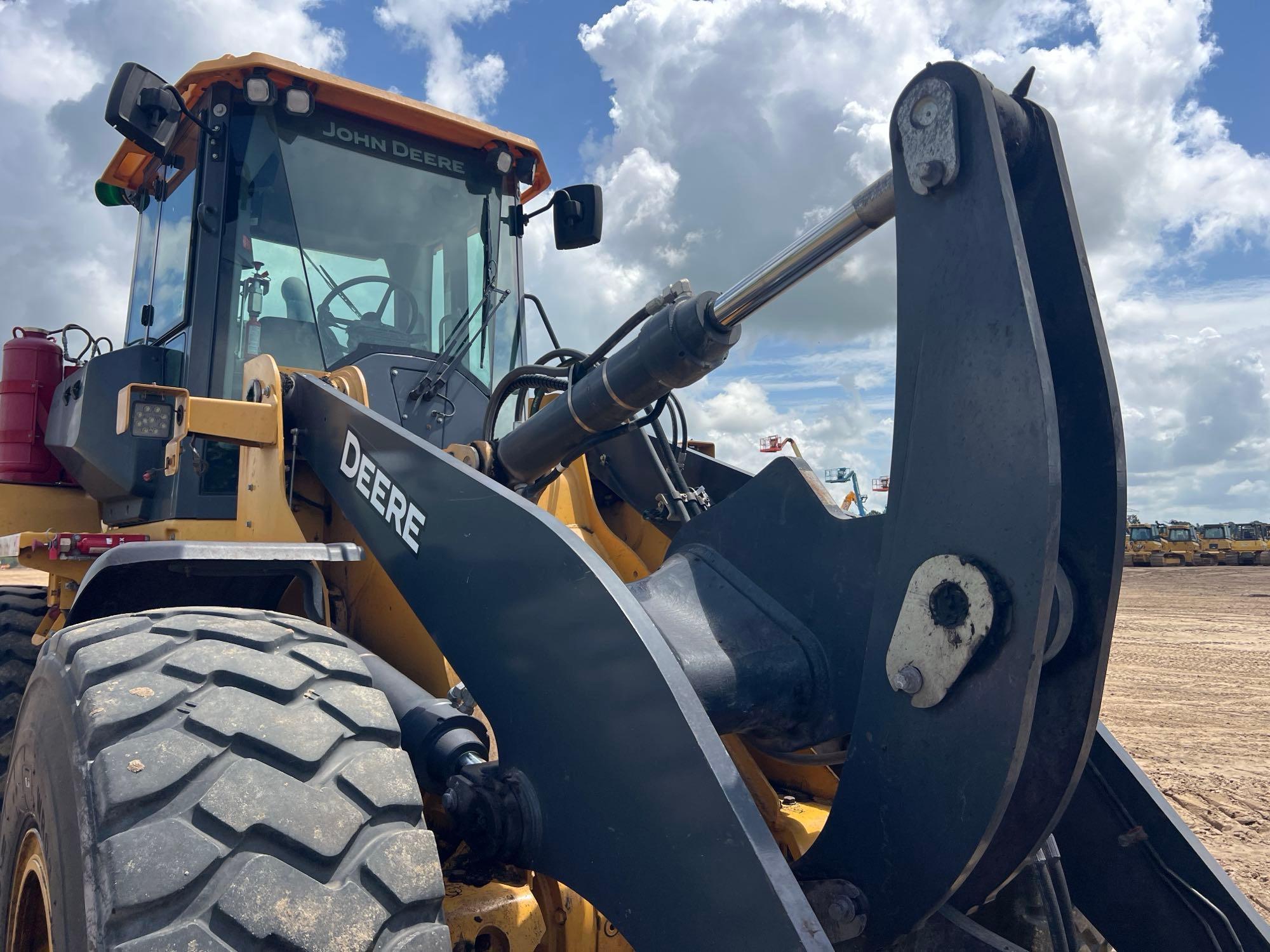 2022 John Deere 624