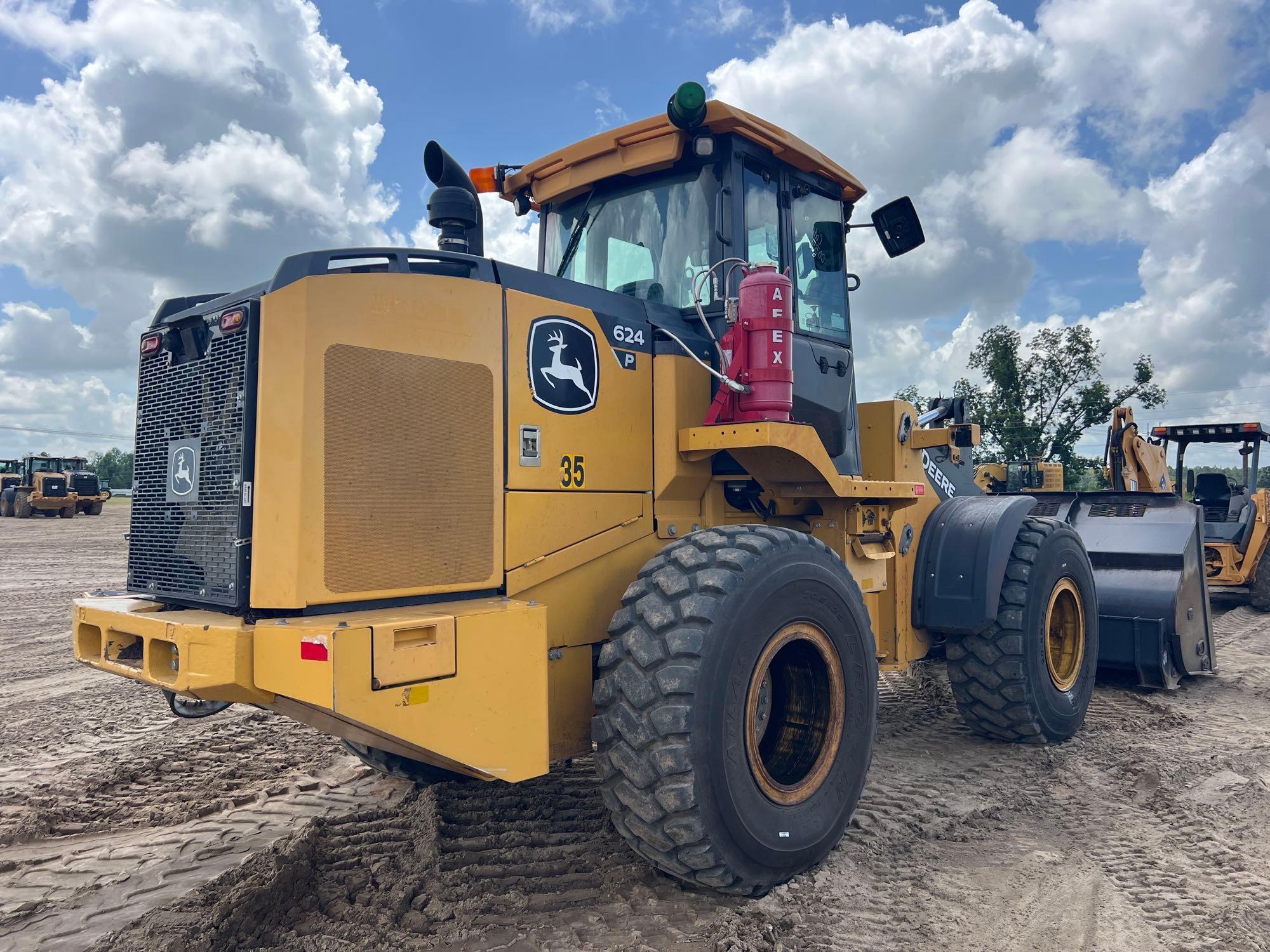 2022 John Deere 624