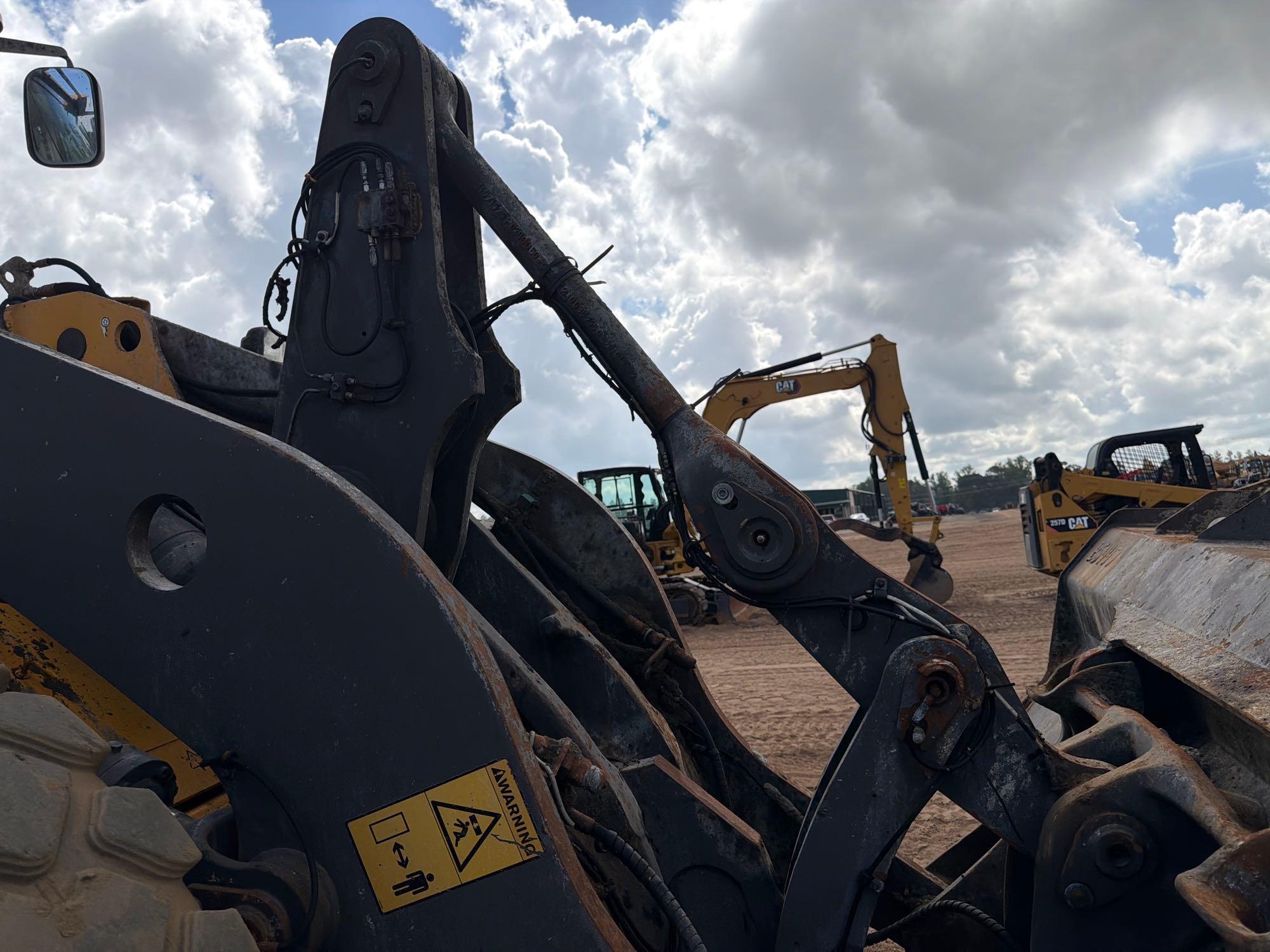 2014 Volvo L90