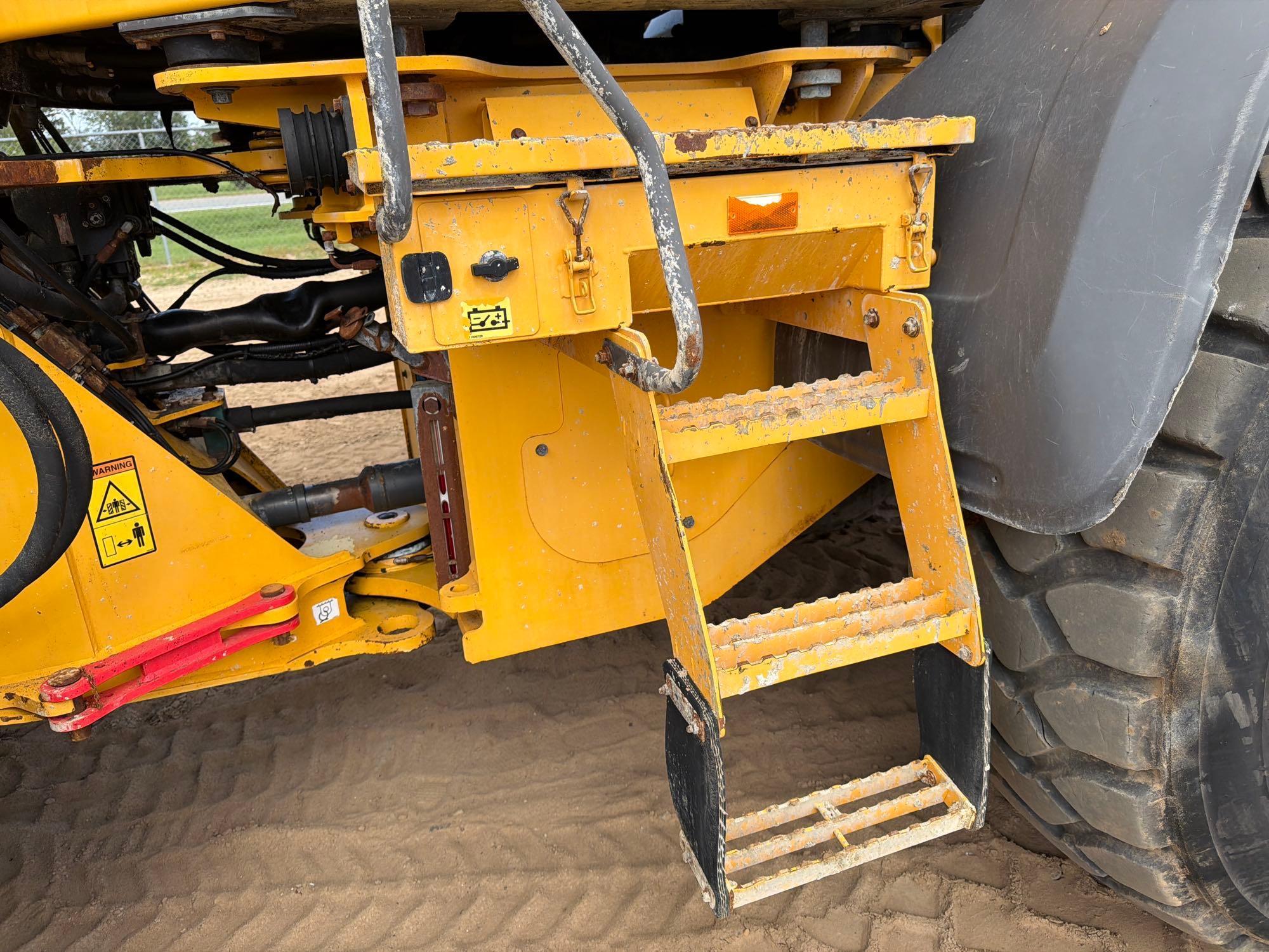 2014 Volvo L90
