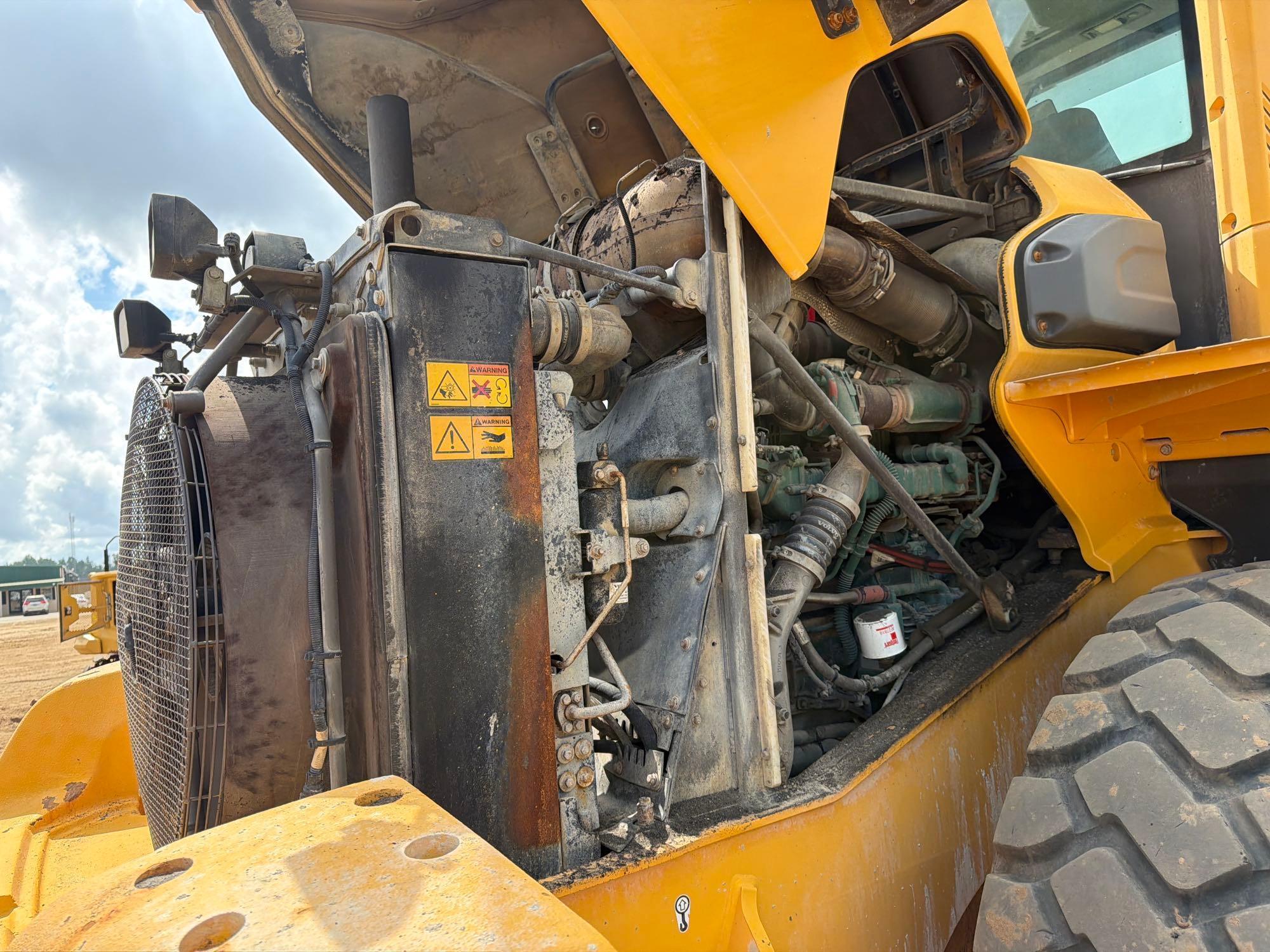 2014 Volvo L90