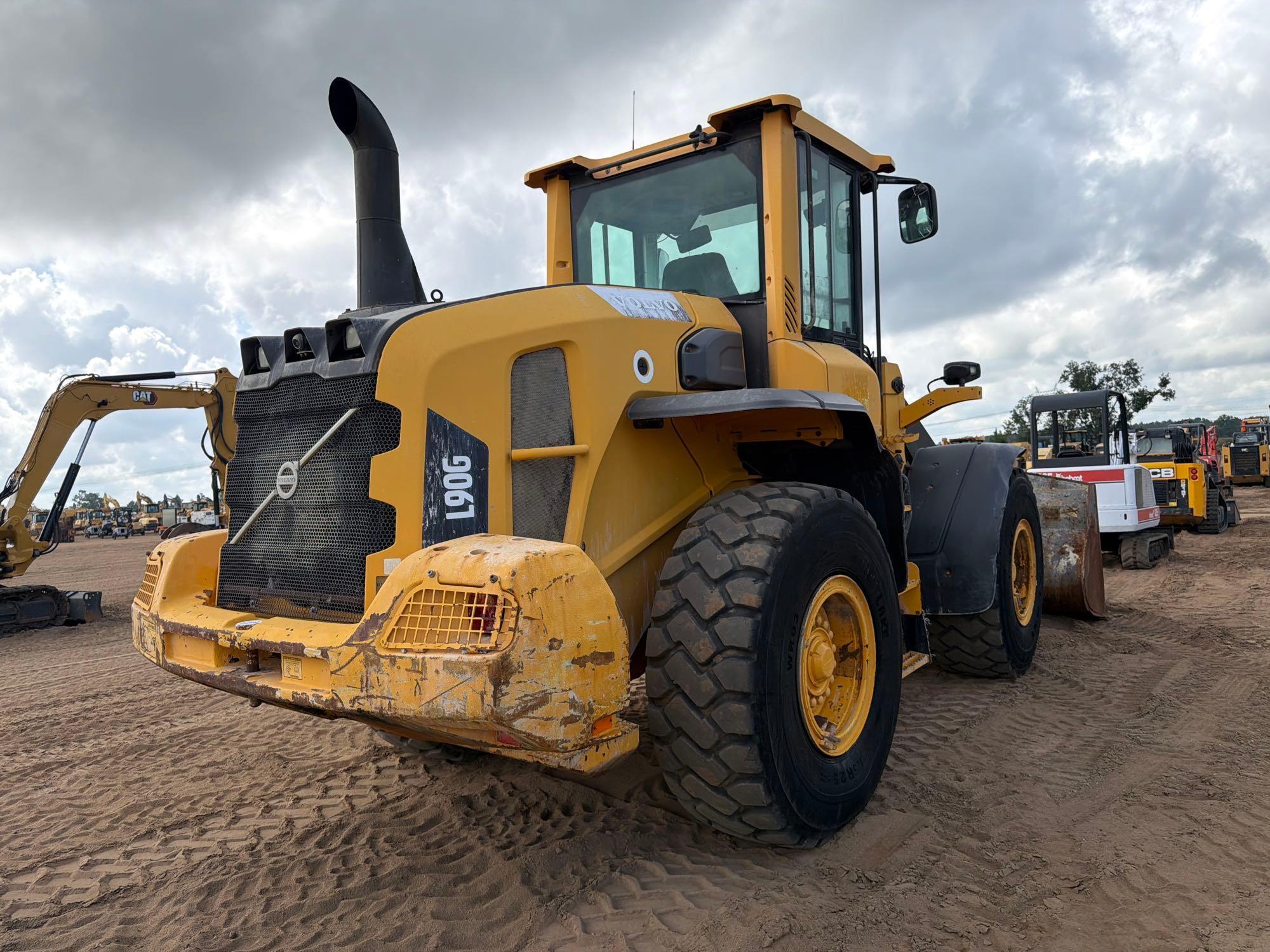 2014 Volvo L90