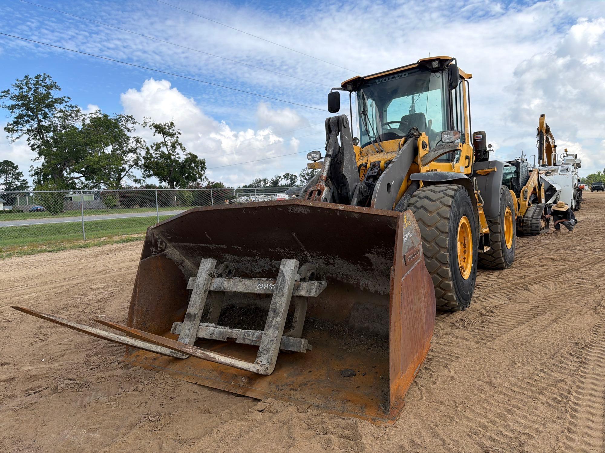 2014 Volvo L90