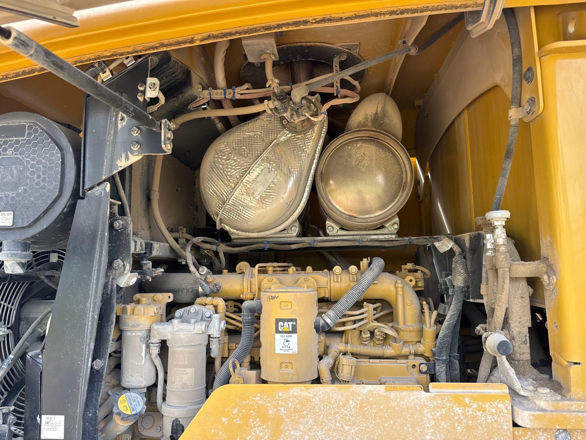 2022 Caterpillar 938M