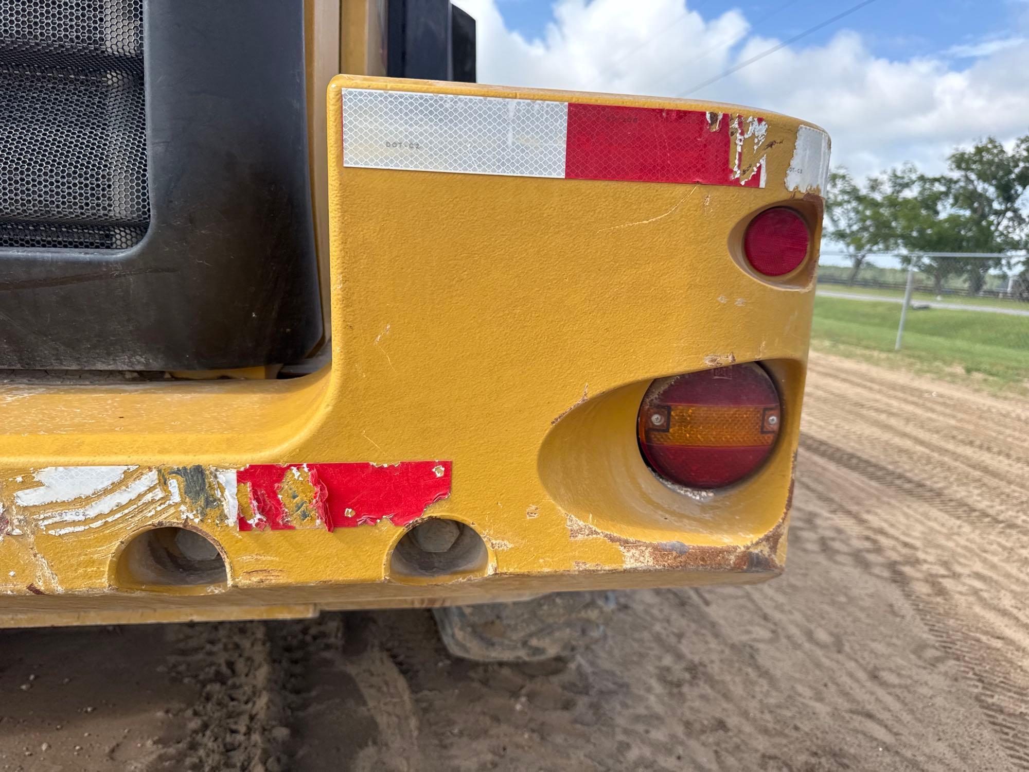 2022 Caterpillar 938M