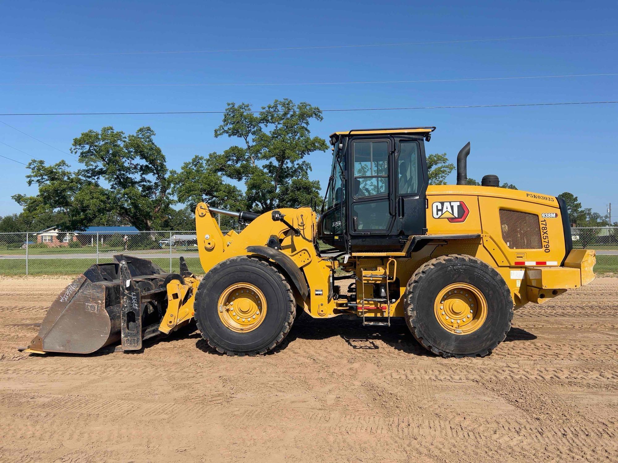 2022 Caterpillar 938M