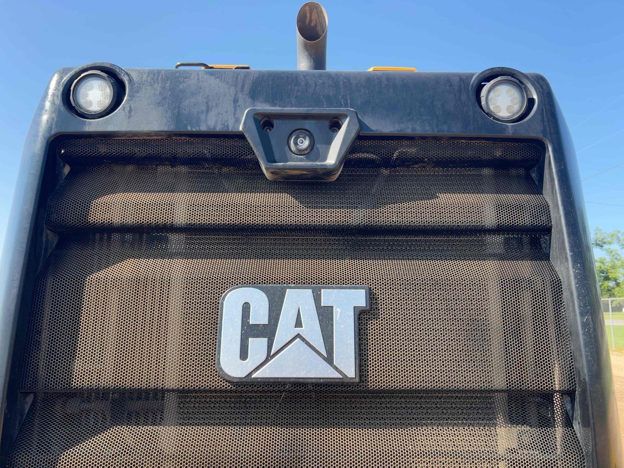 2022 Caterpillar 938M