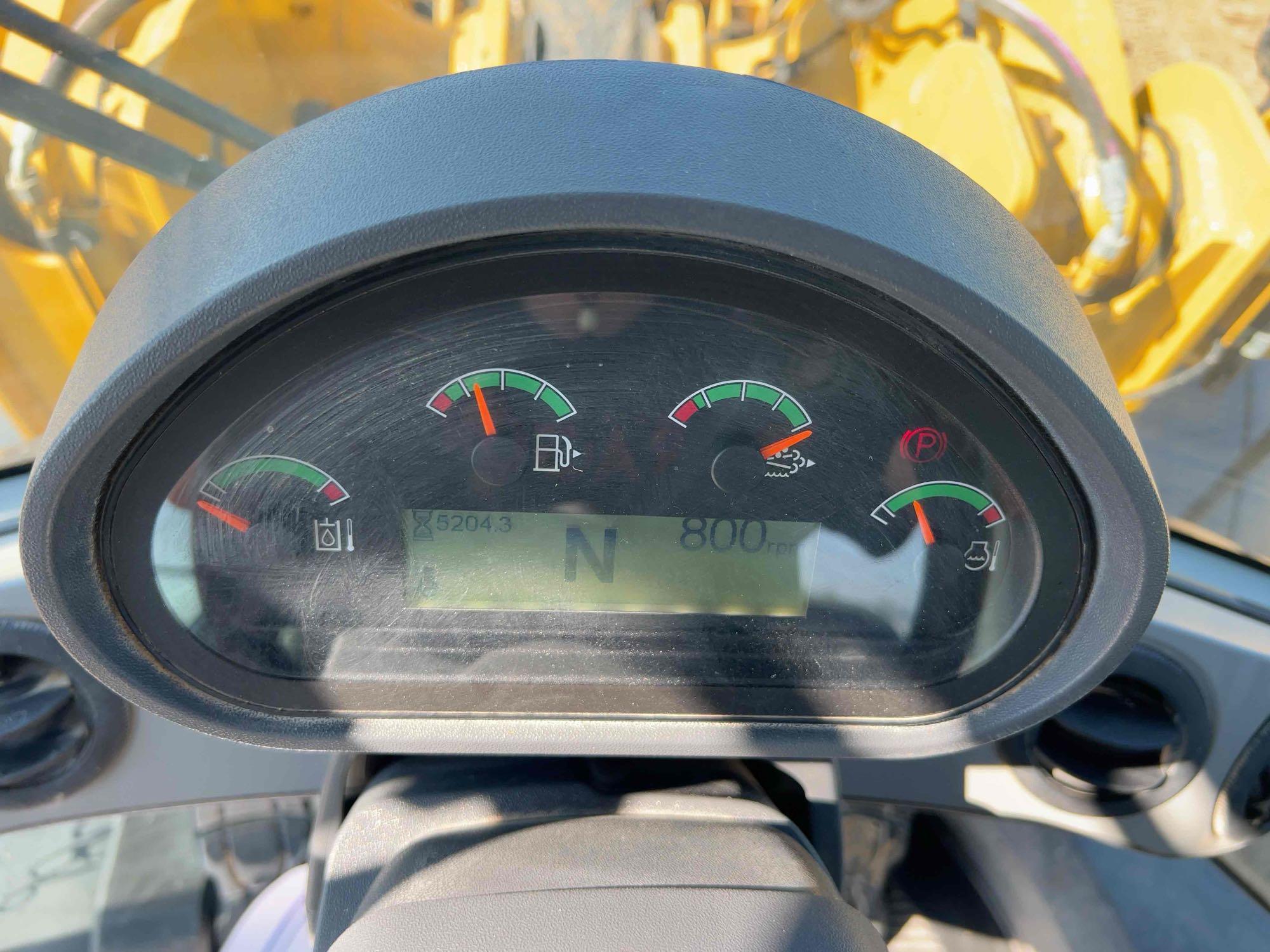 2022 Caterpillar 938M