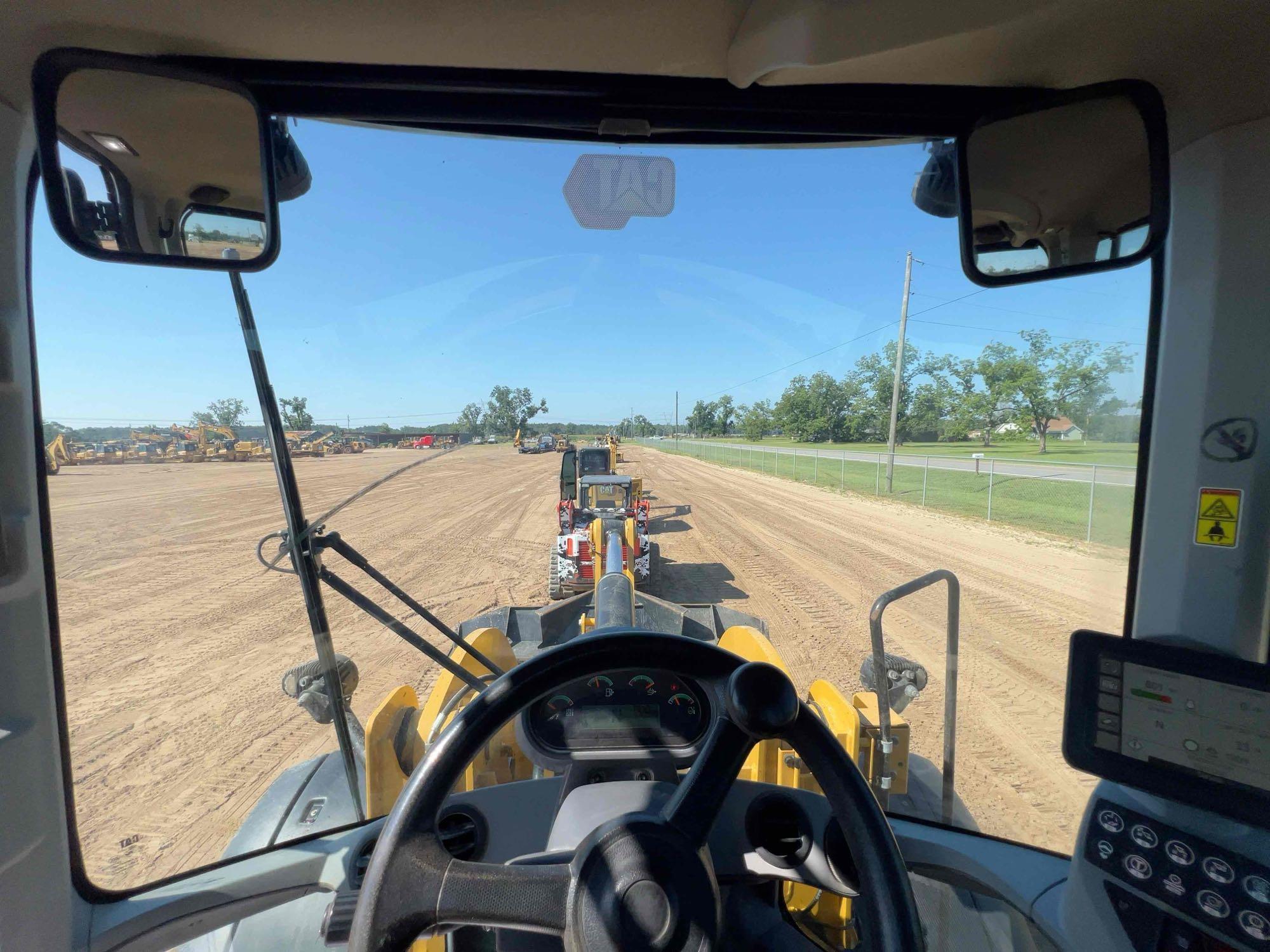 2022 Caterpillar 938M