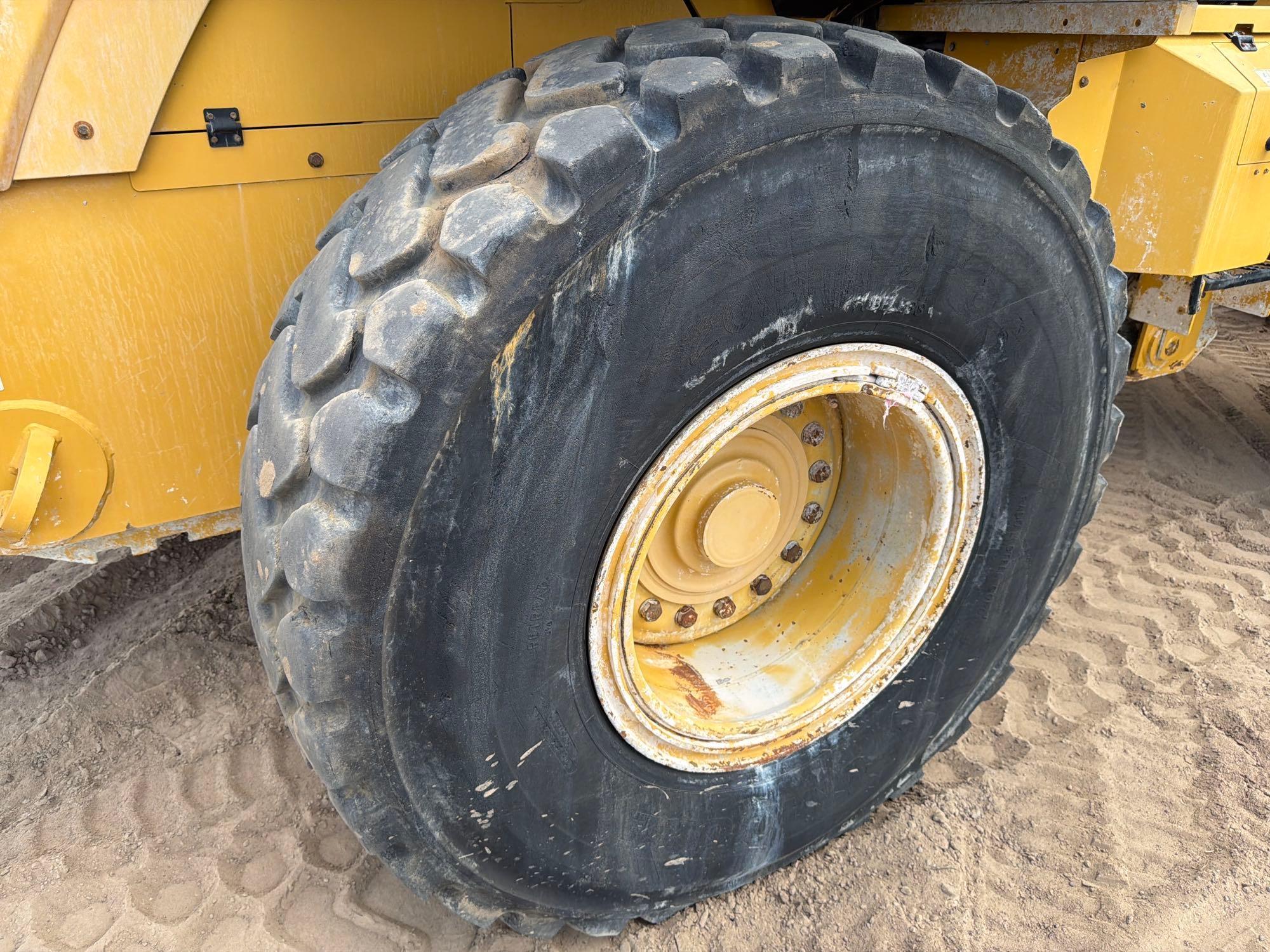 2019 Caterpillar 938M