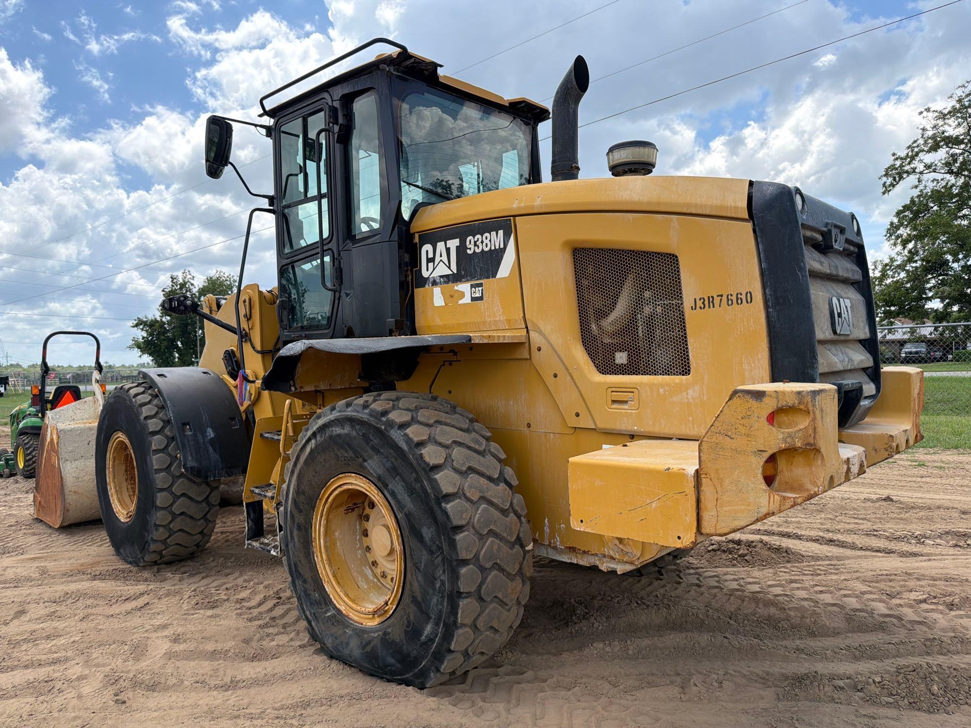 2019 Caterpillar 938M