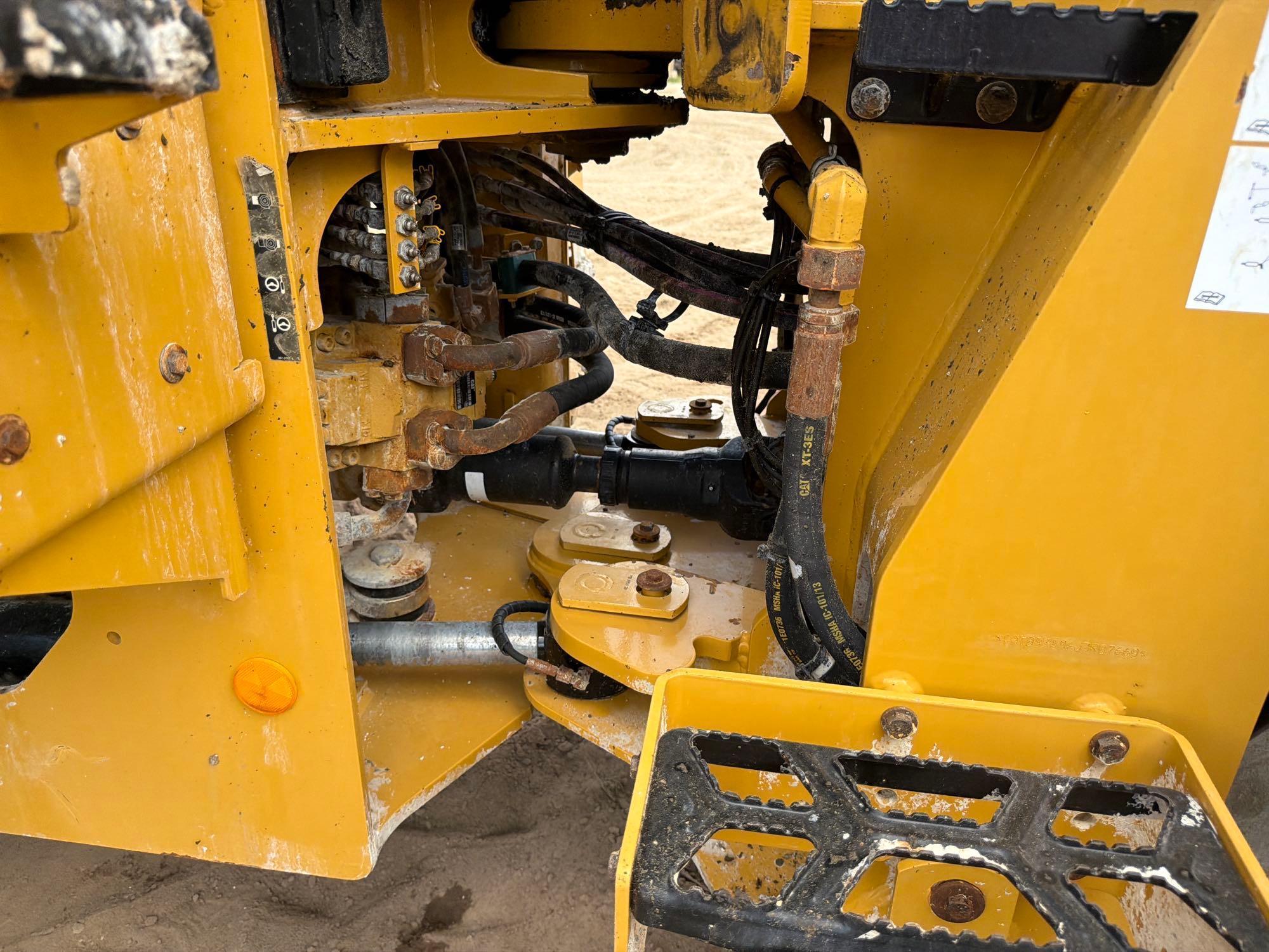 2019 Caterpillar 938M