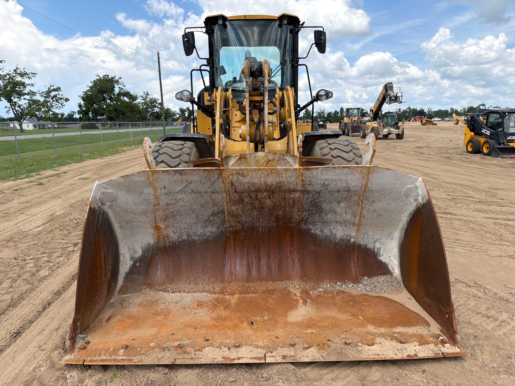 2019 Caterpillar 938M