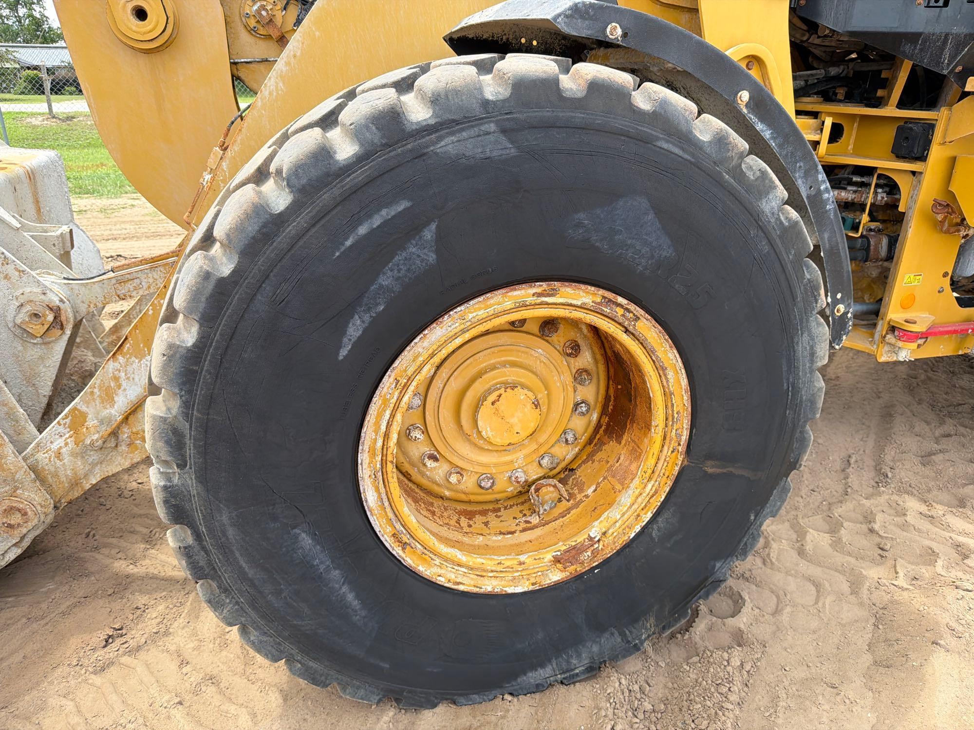 2019 Caterpillar 938M