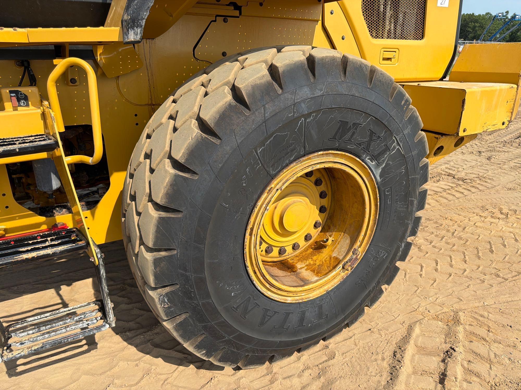 2015 Caterpillar 938M