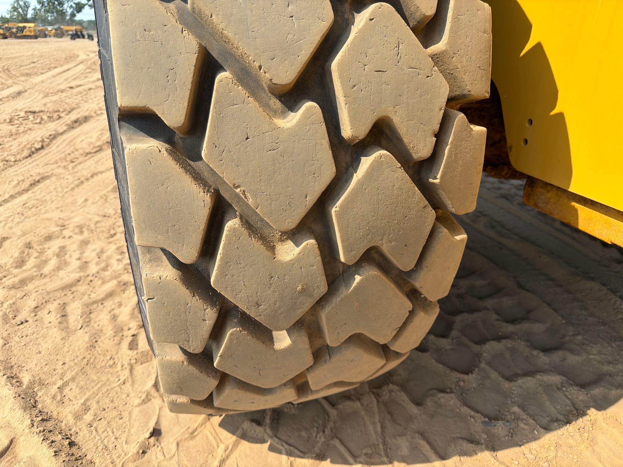 2015 Caterpillar 938M