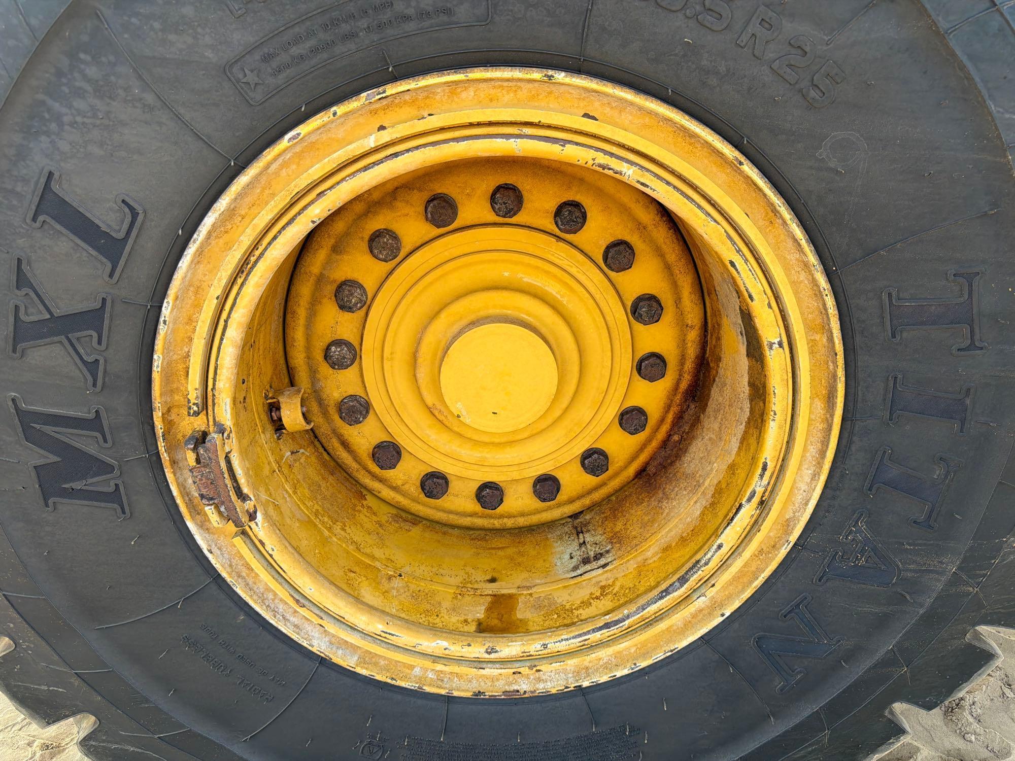 2015 Caterpillar 938M
