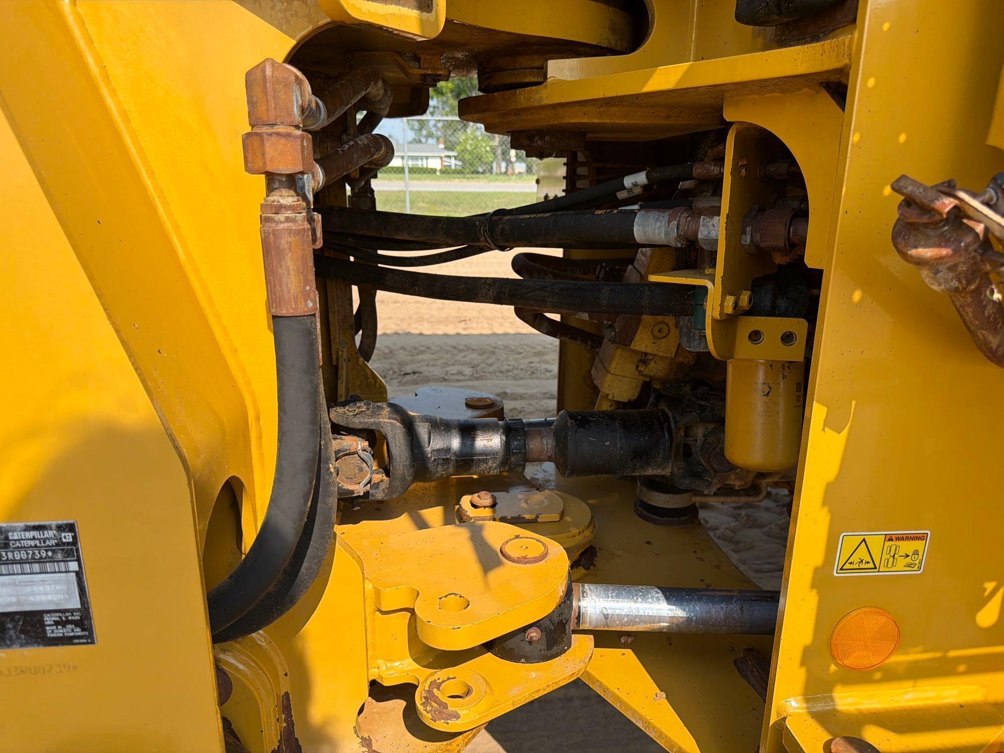 2015 Caterpillar 938M