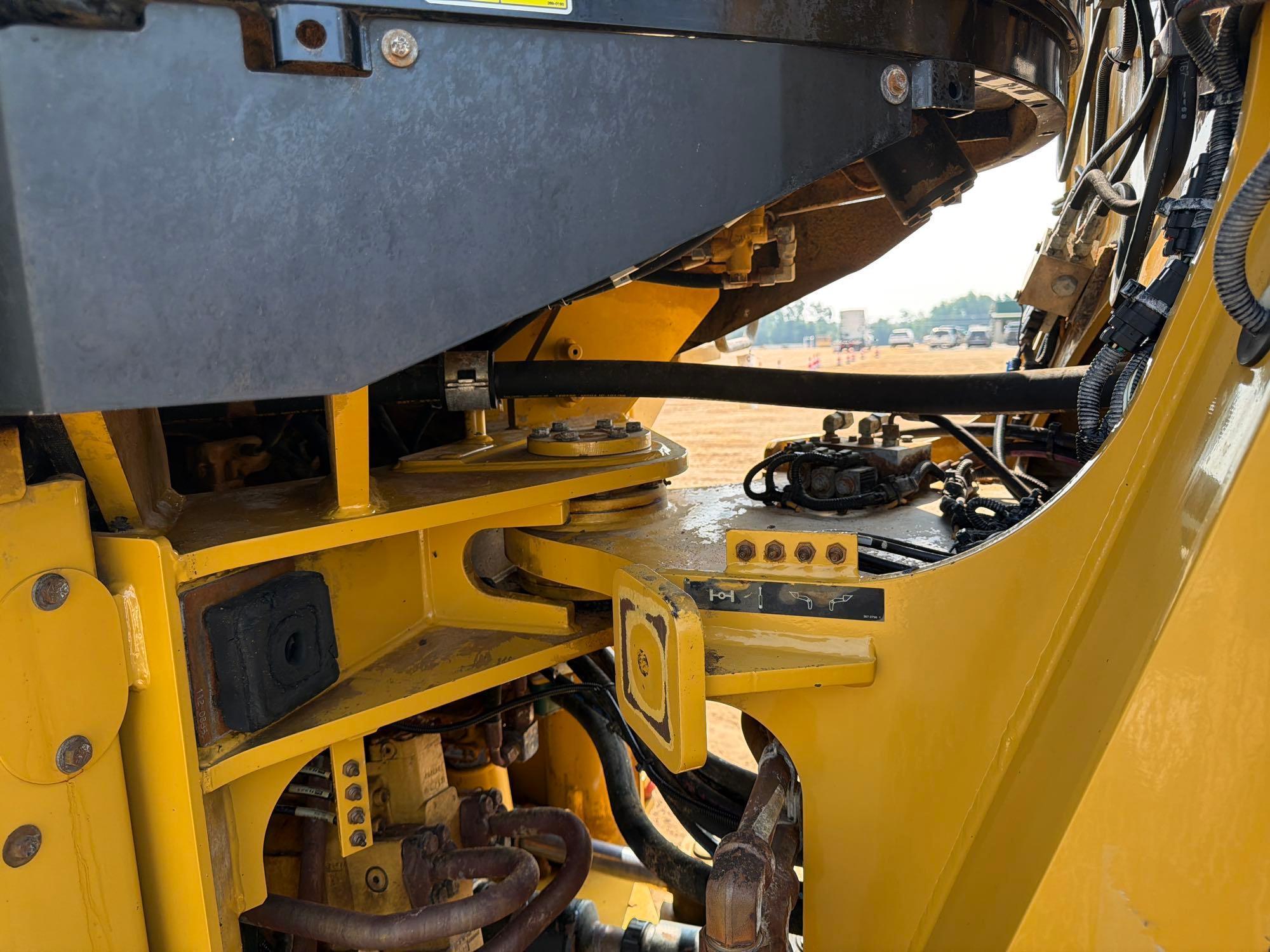 2015 Caterpillar 938M