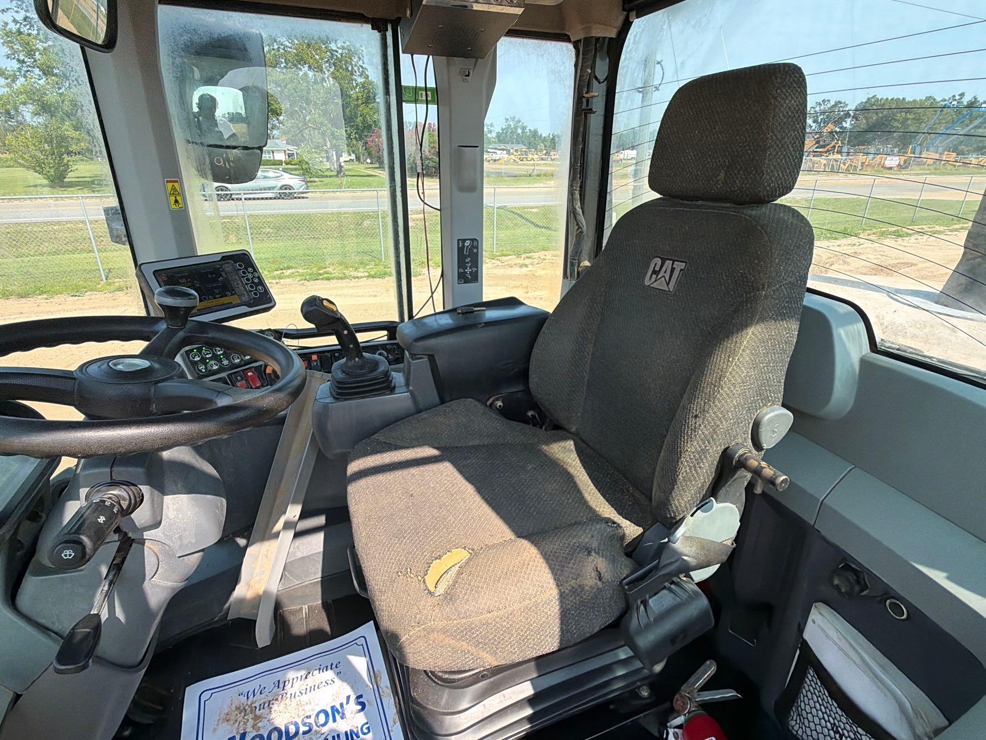 2015 Caterpillar 938M