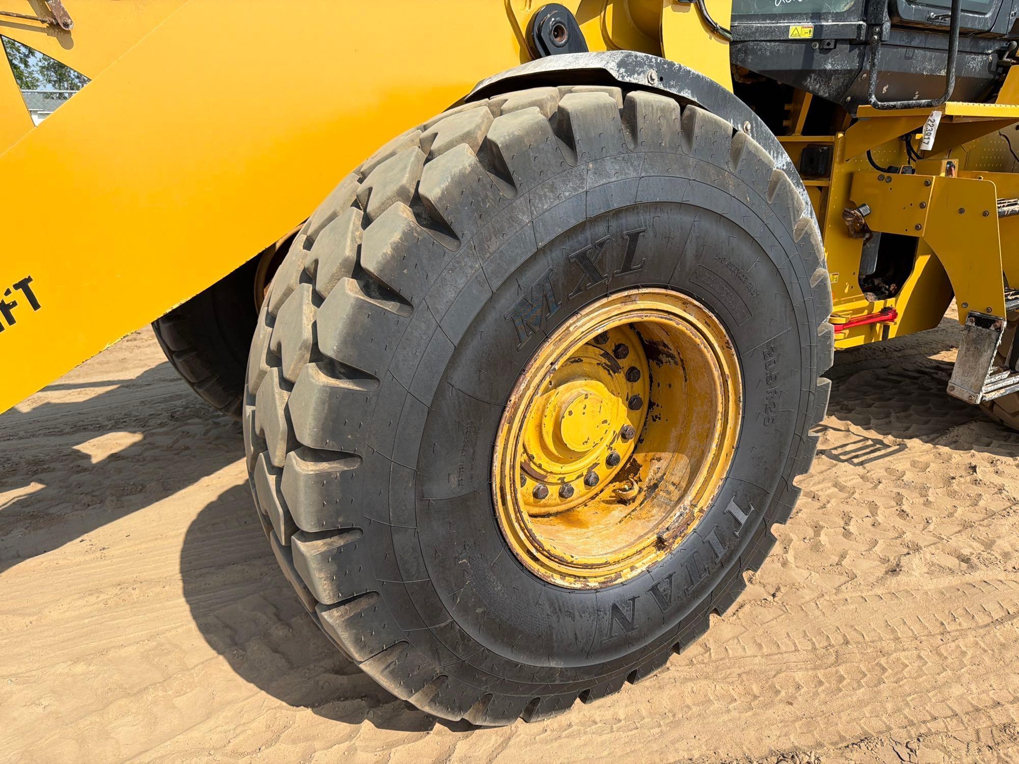 2015 Caterpillar 938M