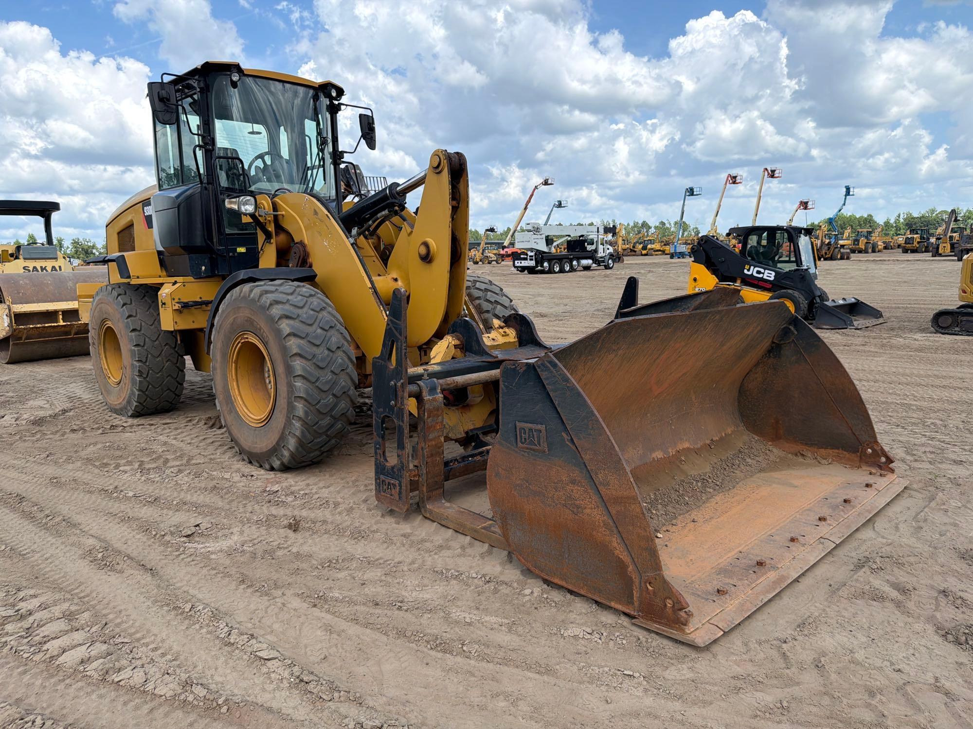 2019 Caterpillar 930M
