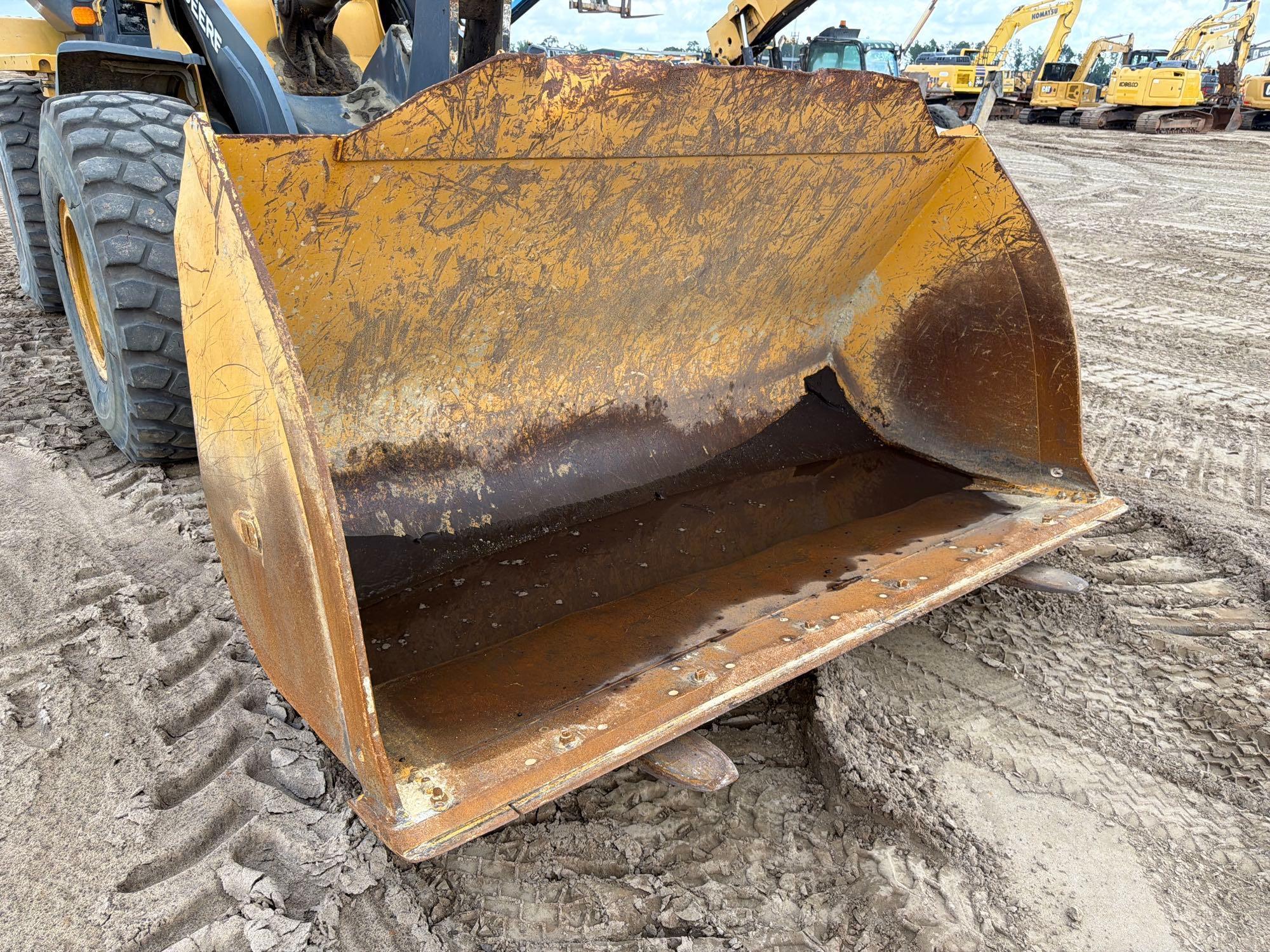 2019 John Deere 544VS-M
