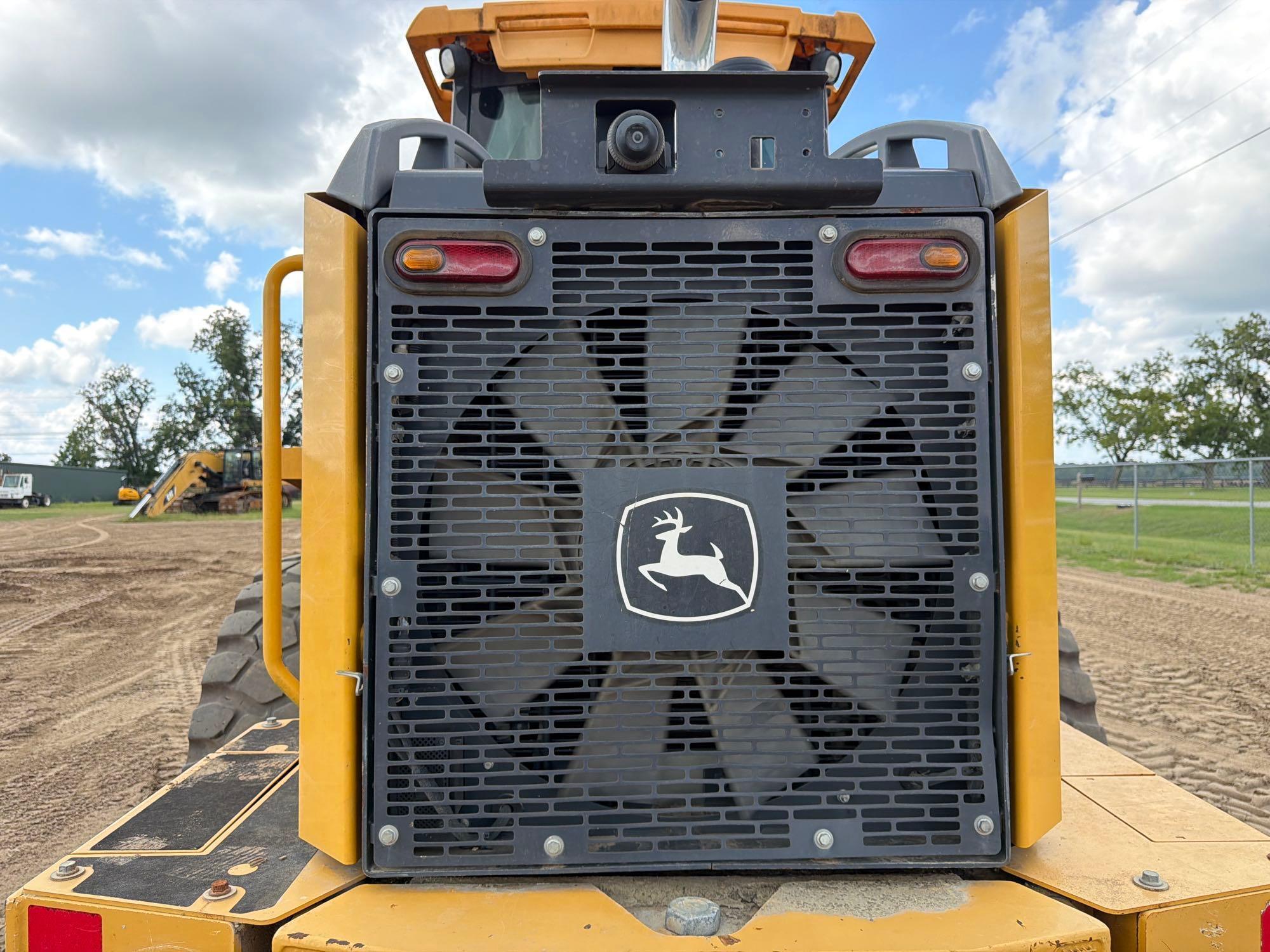 2019 John Deere 544VS-M
