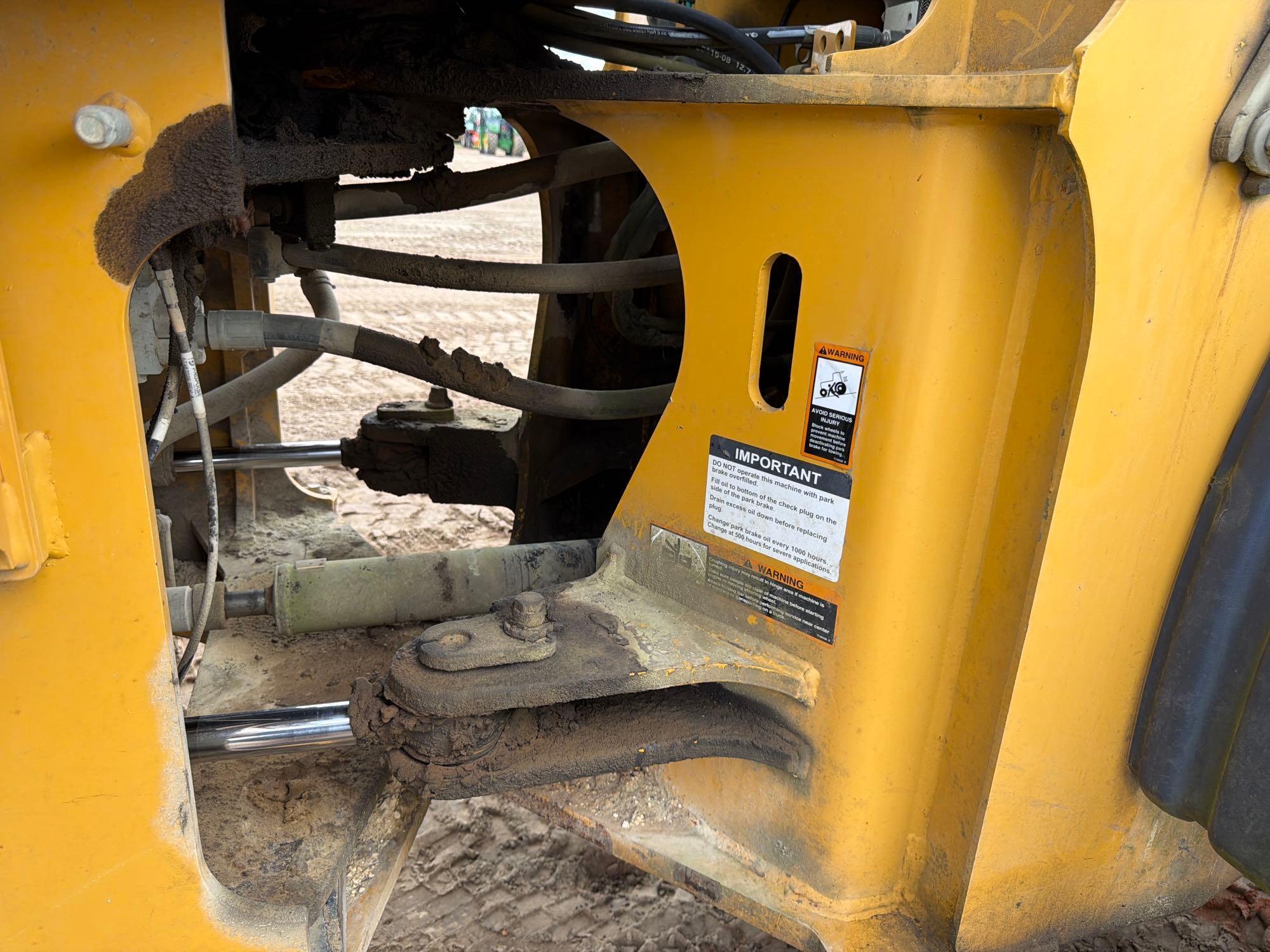 2019 John Deere 544VS-M
