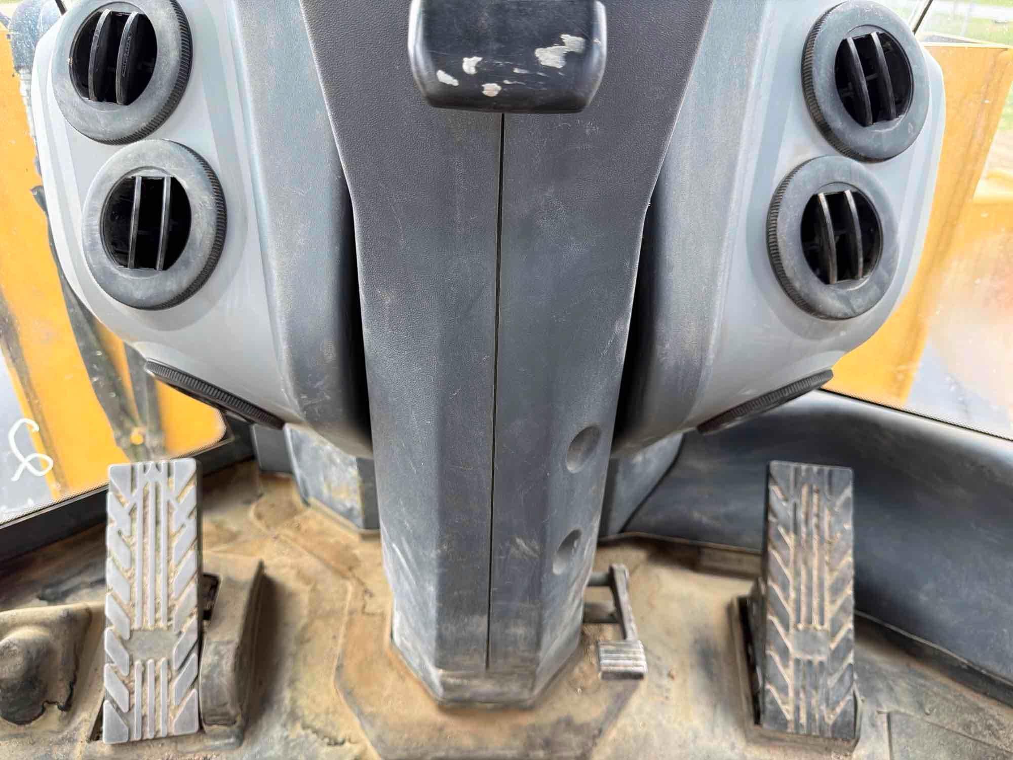 2019 John Deere 544VS-M