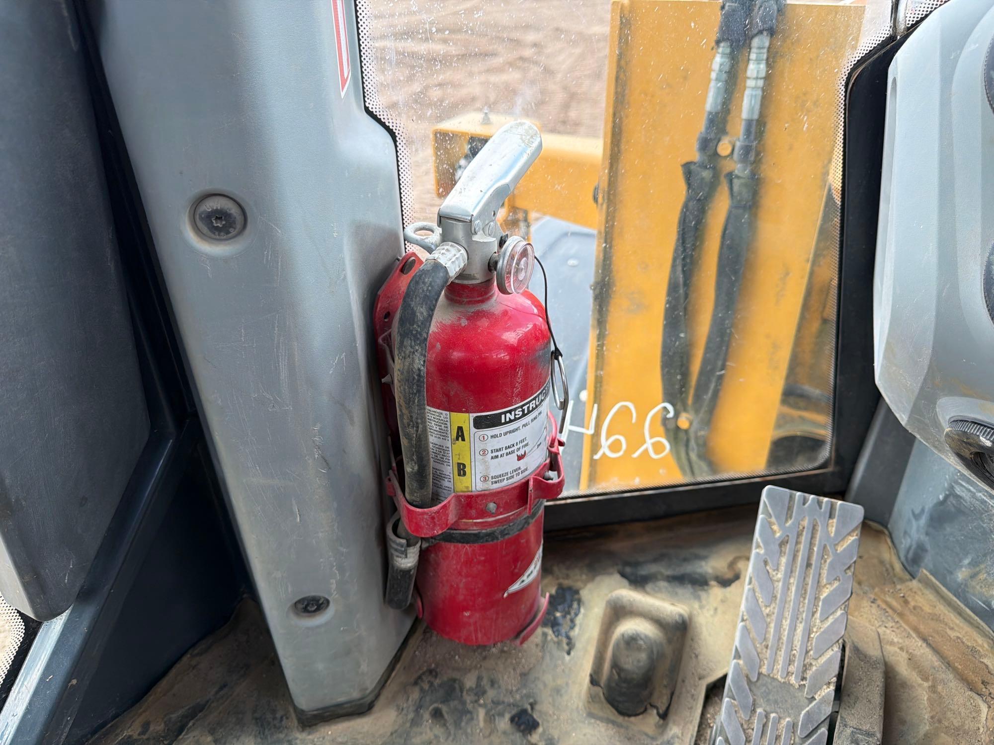 2019 John Deere 544VS-M