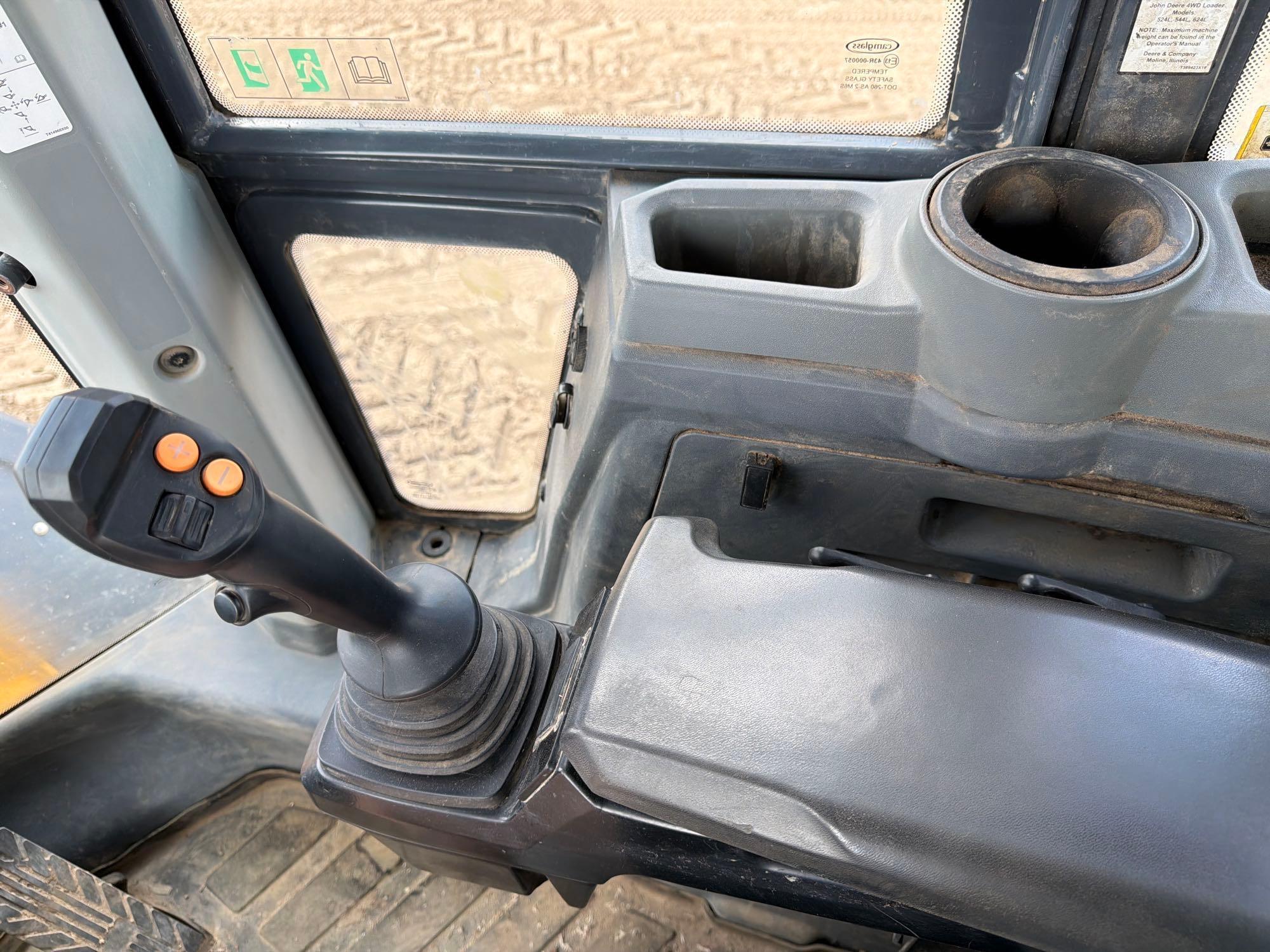 2019 John Deere 544VS-M
