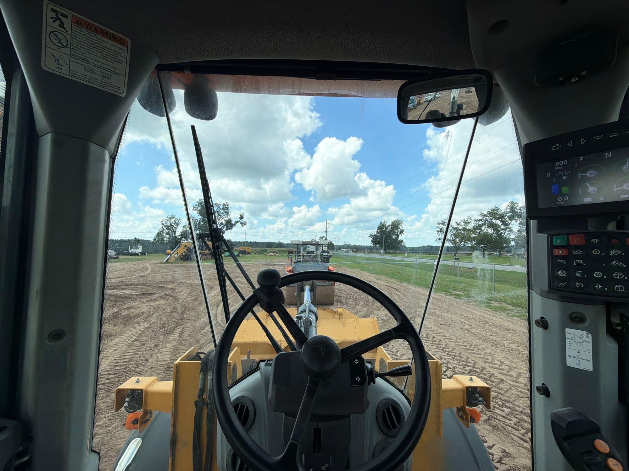 2019 John Deere 544VS-M