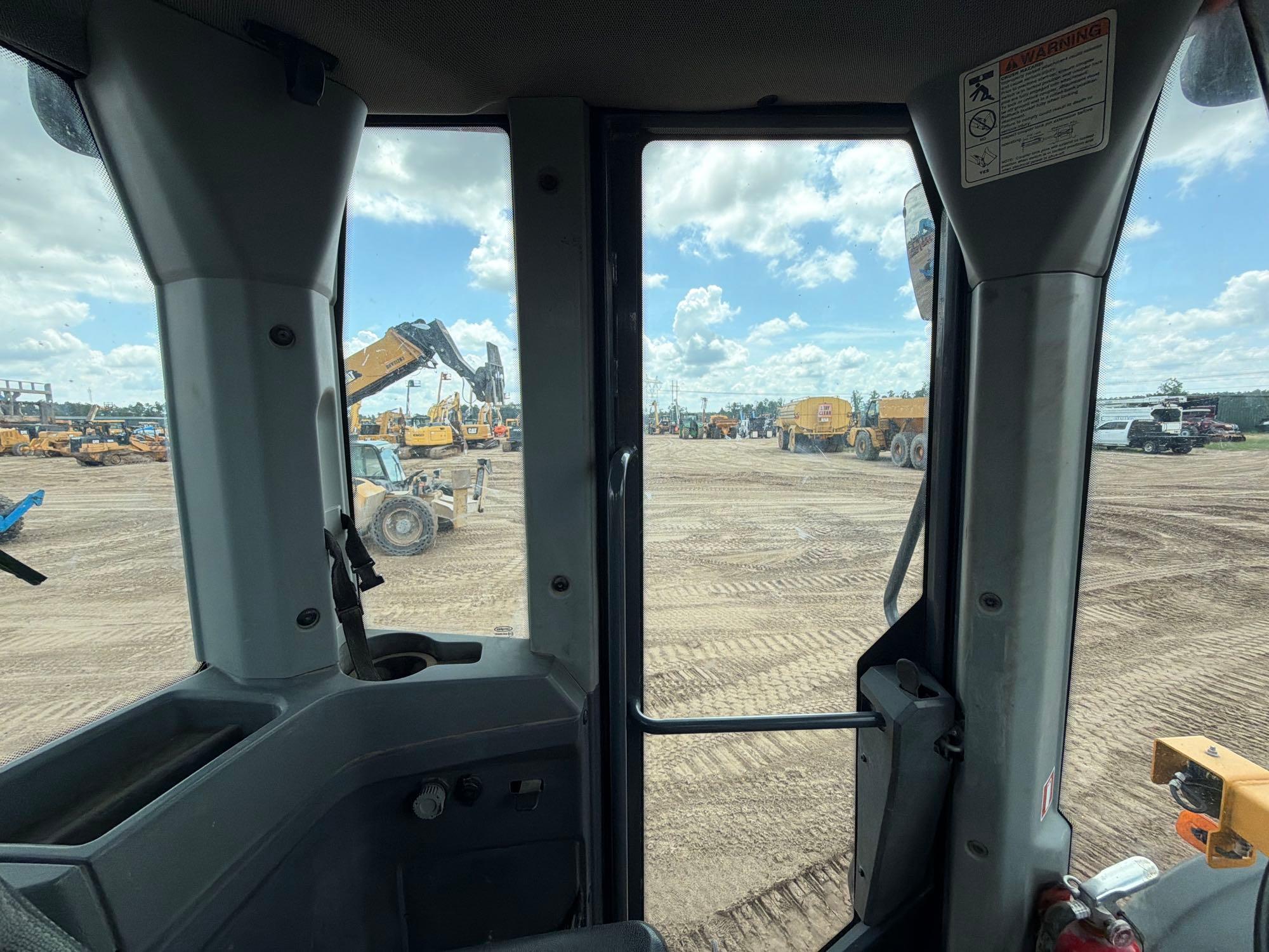 2019 John Deere 544VS-M