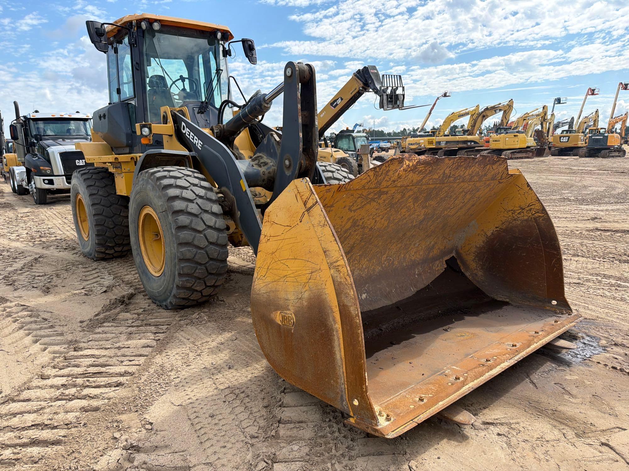 2019 John Deere 544VS-M