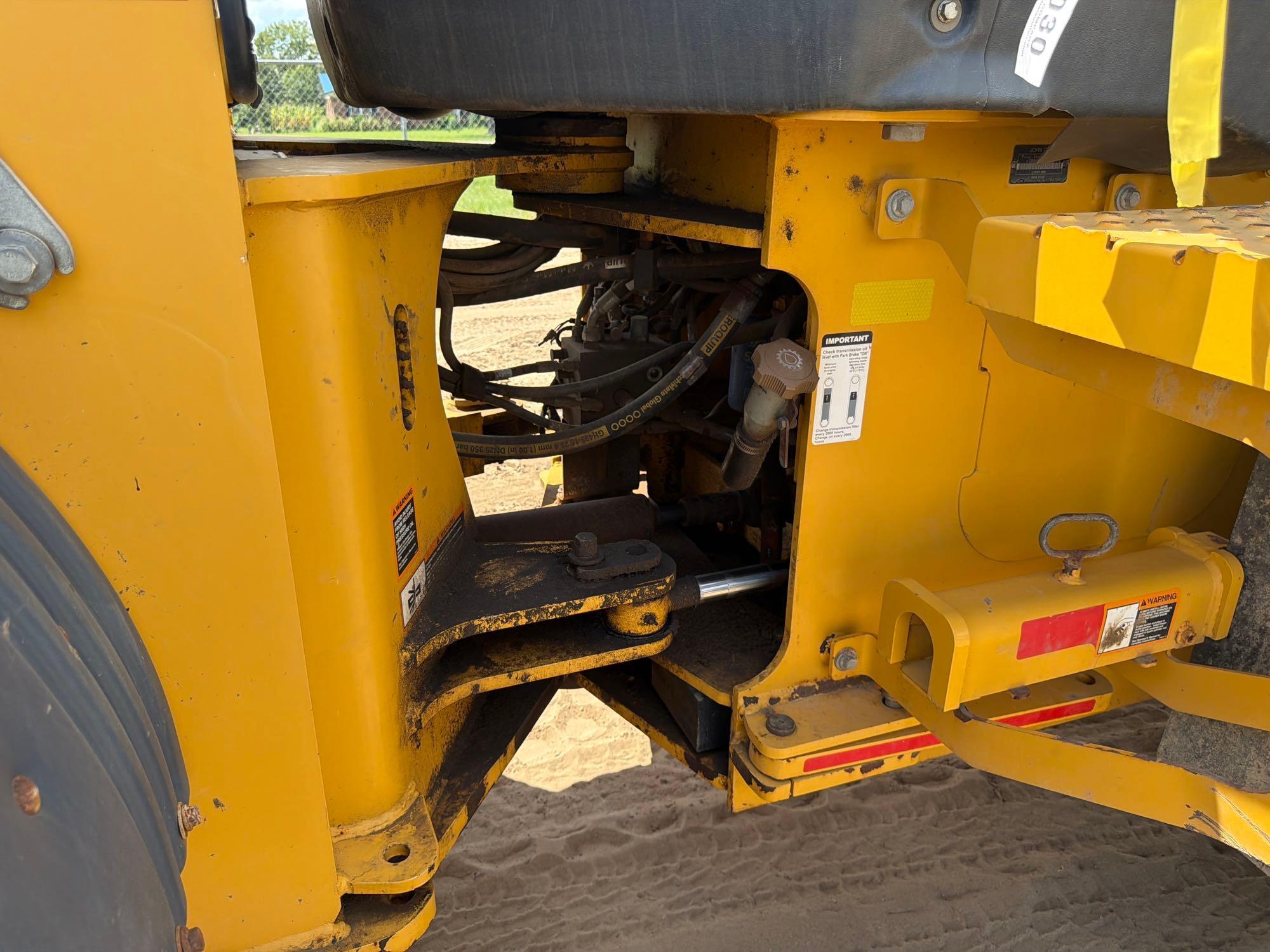 2015 John Deere 544K