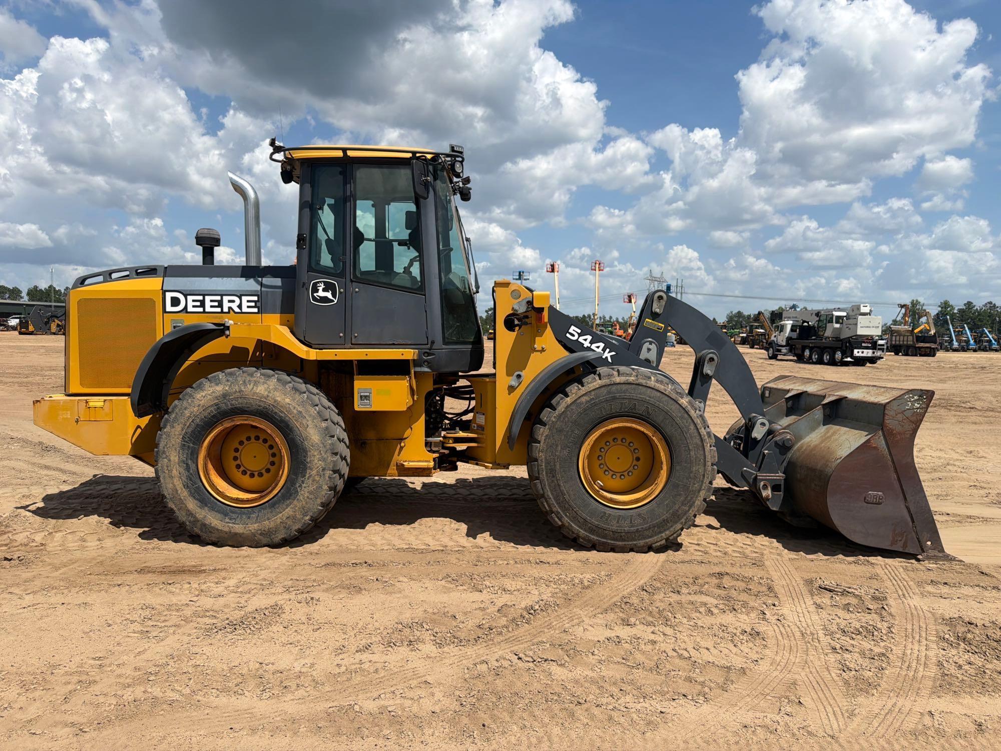 2015 John Deere 544K