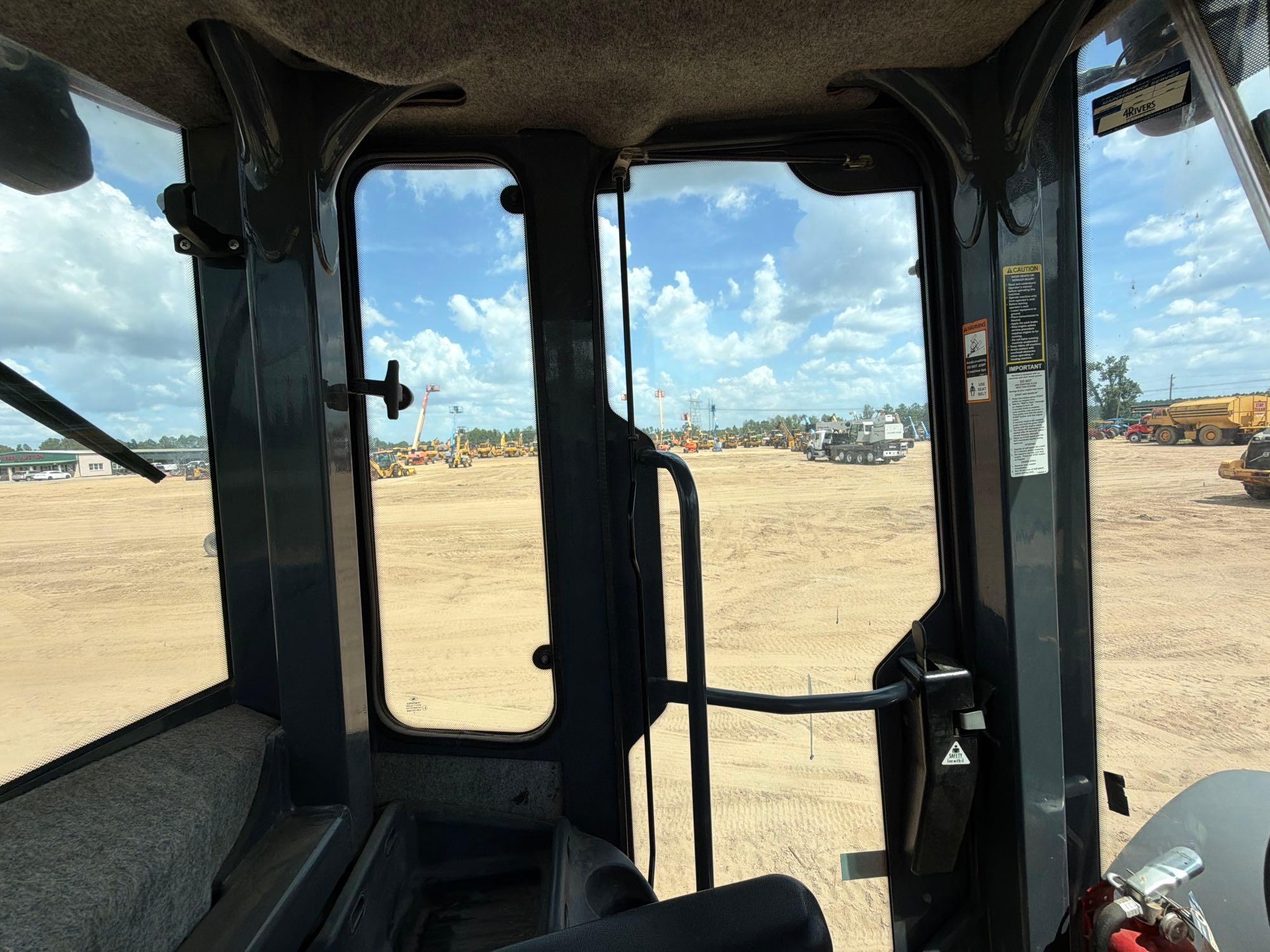 2015 John Deere 544K