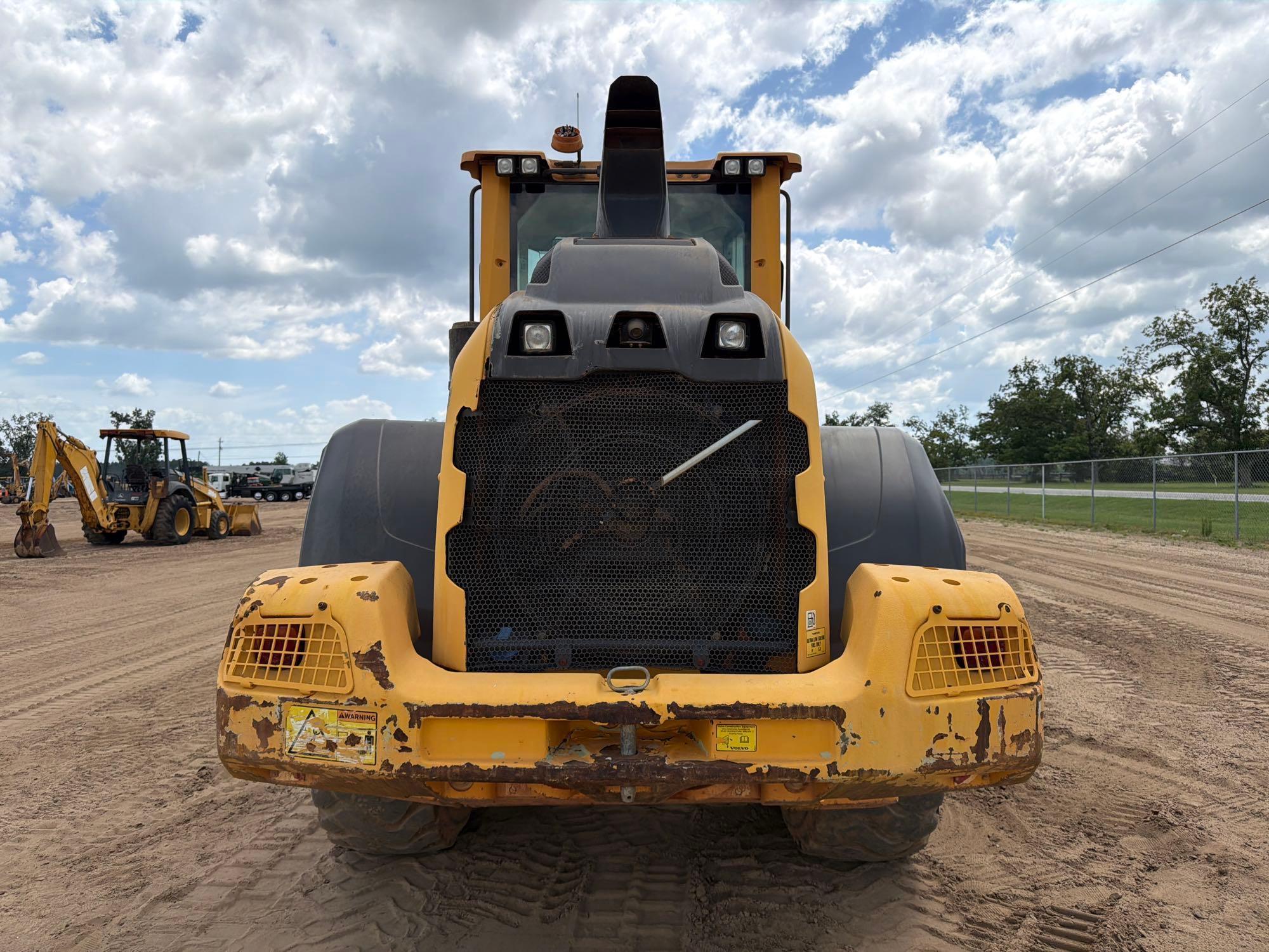 2017 Volvo L70