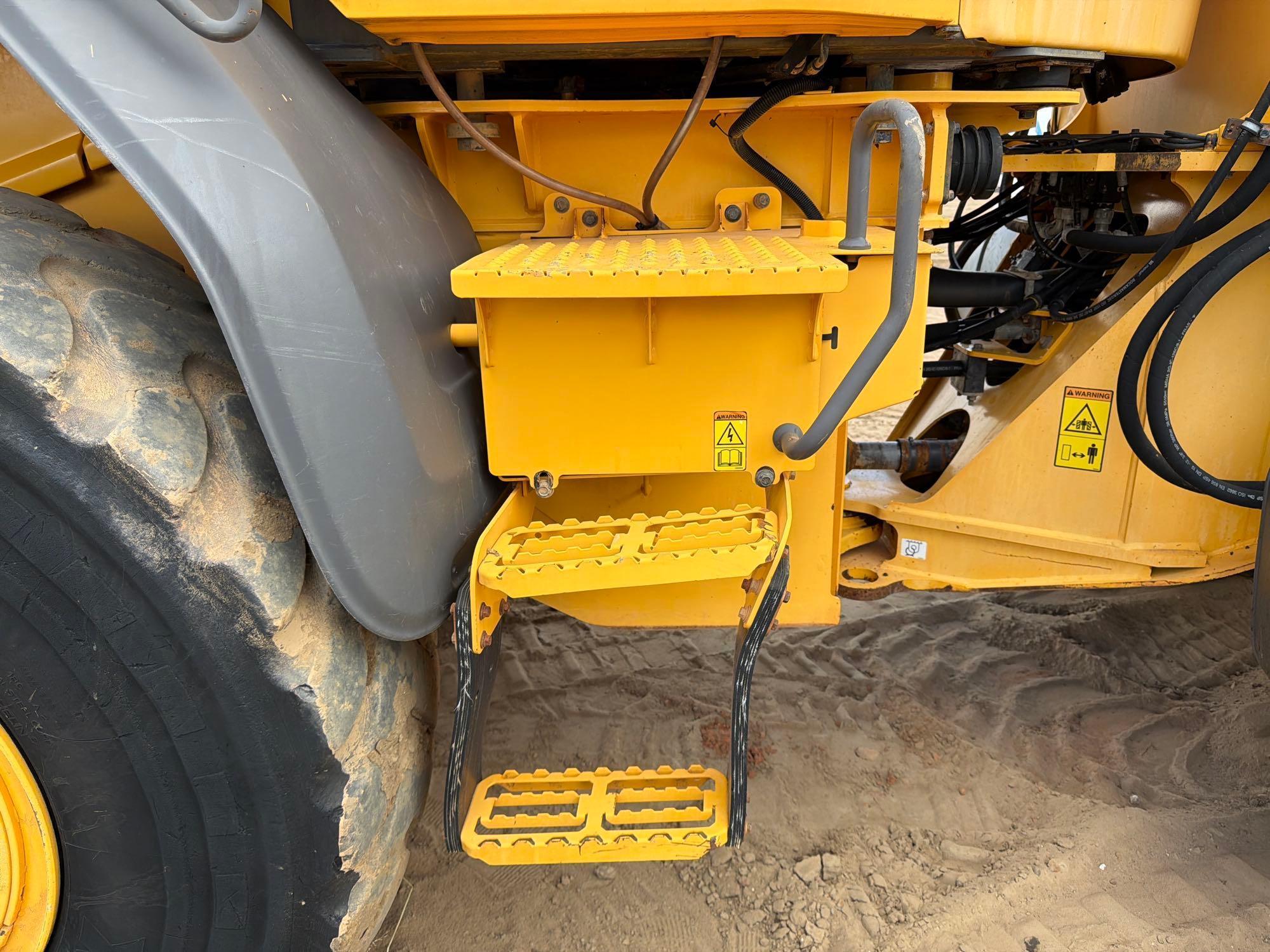 2017 Volvo L70
