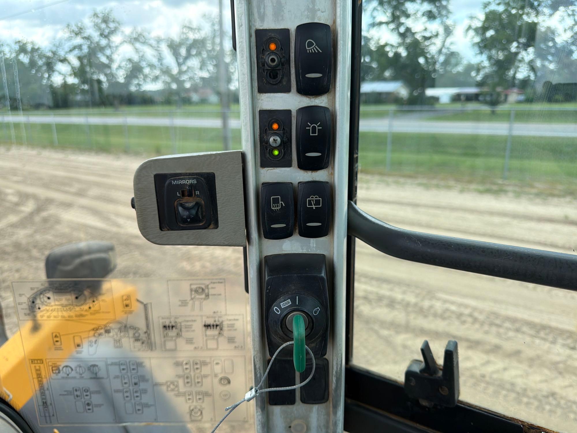 2017 Volvo L70