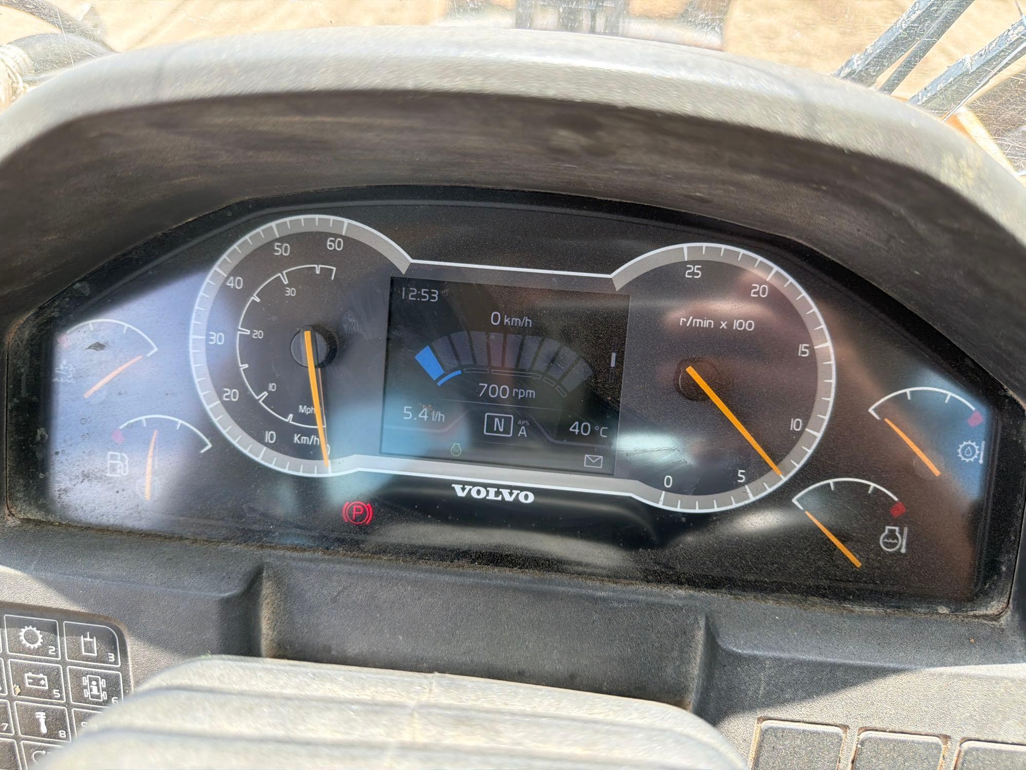 2017 Volvo L70