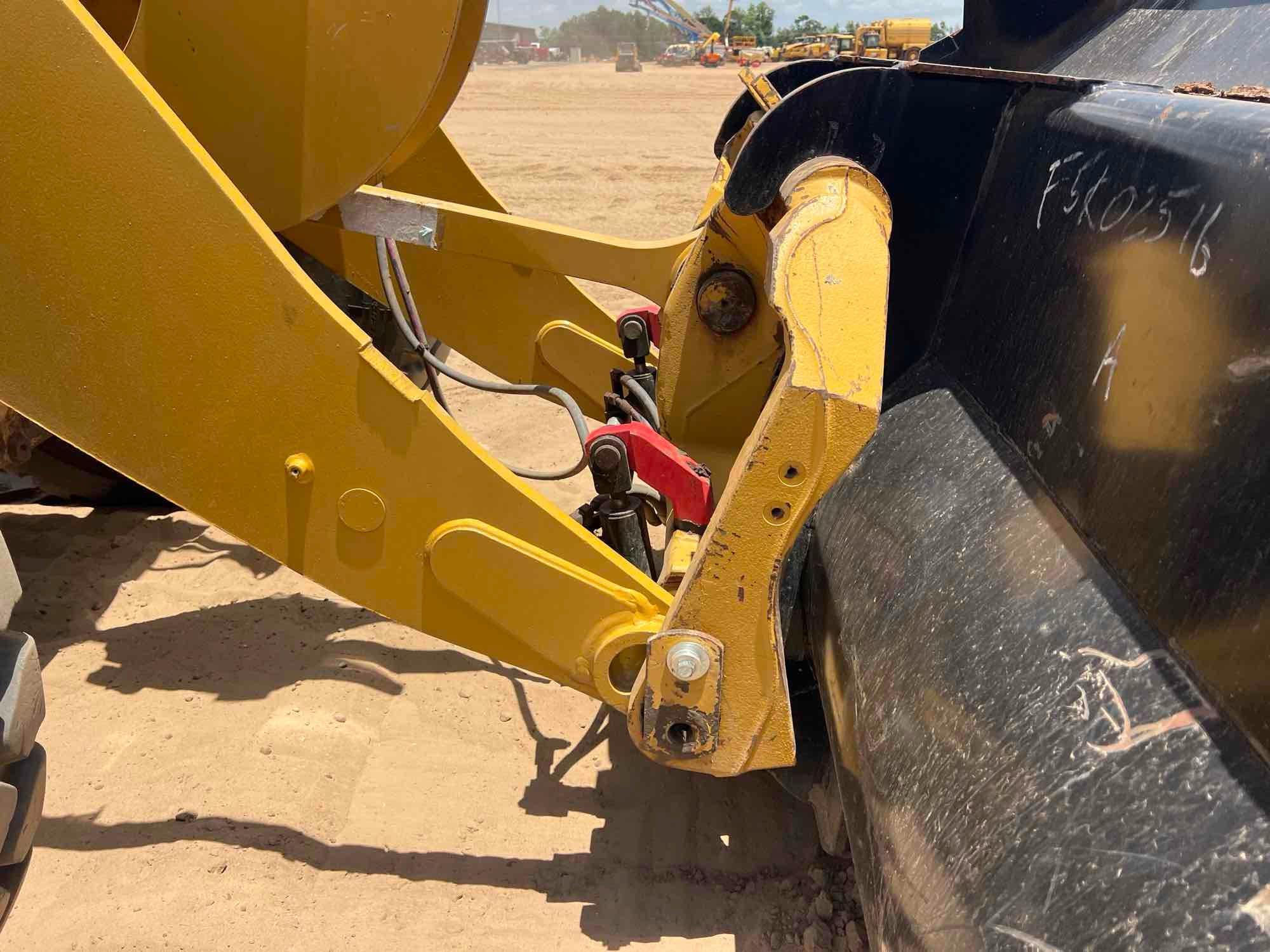 2016 Caterpillar 926M