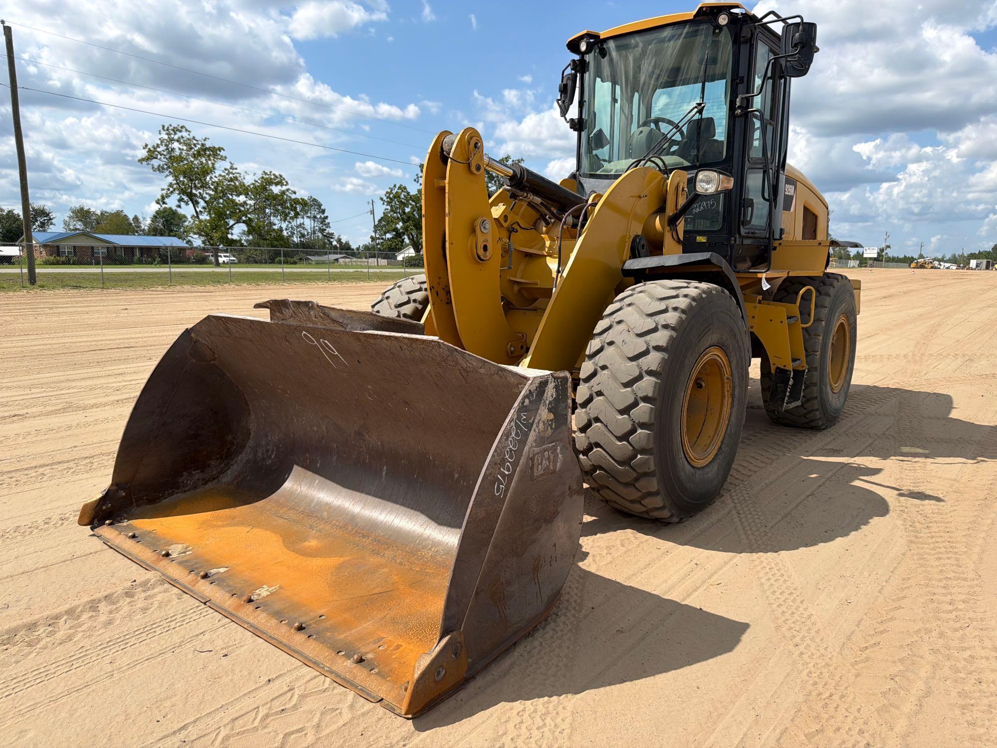 2016 Caterpillar 926M