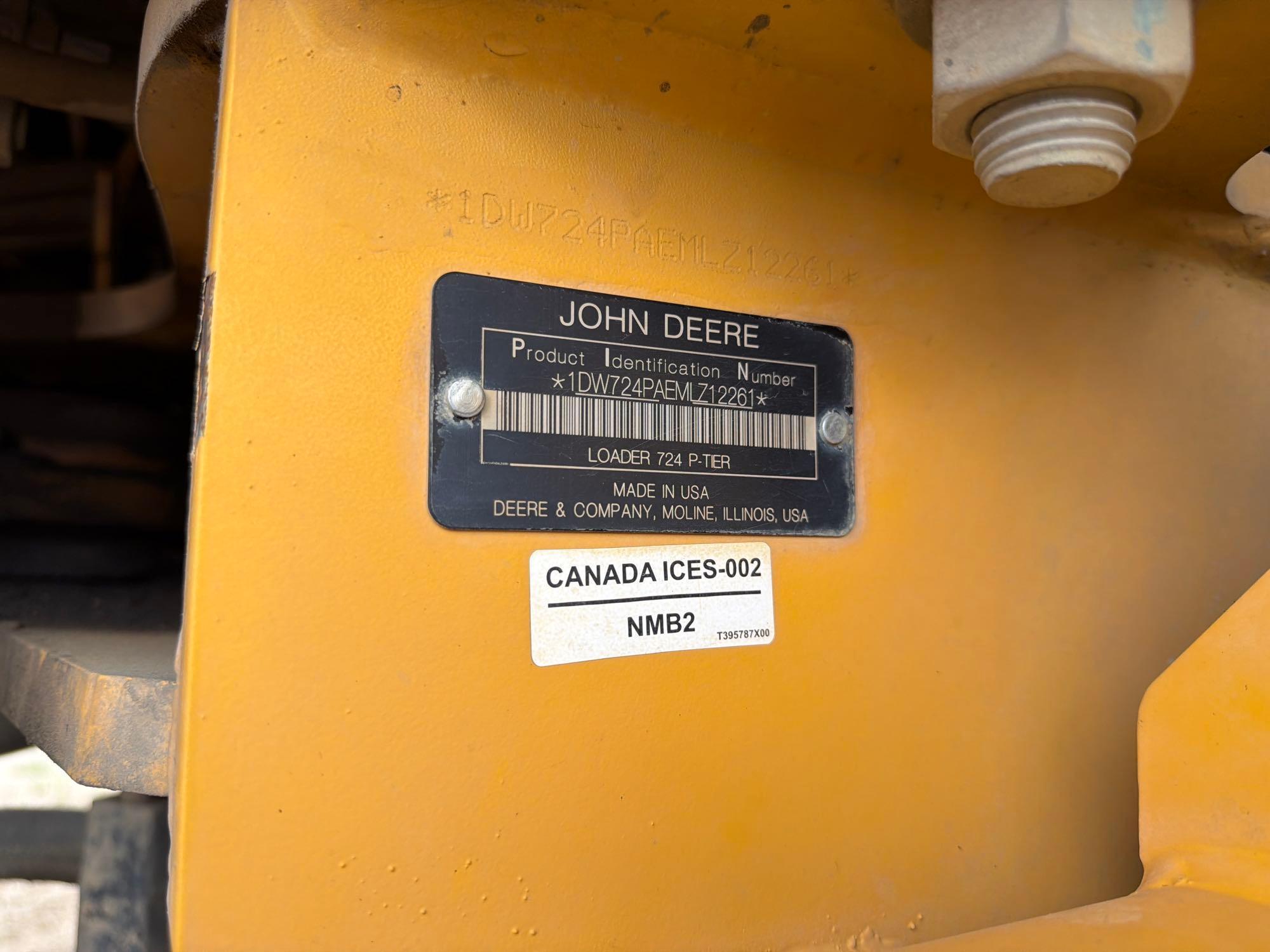 2021 John Deere 724