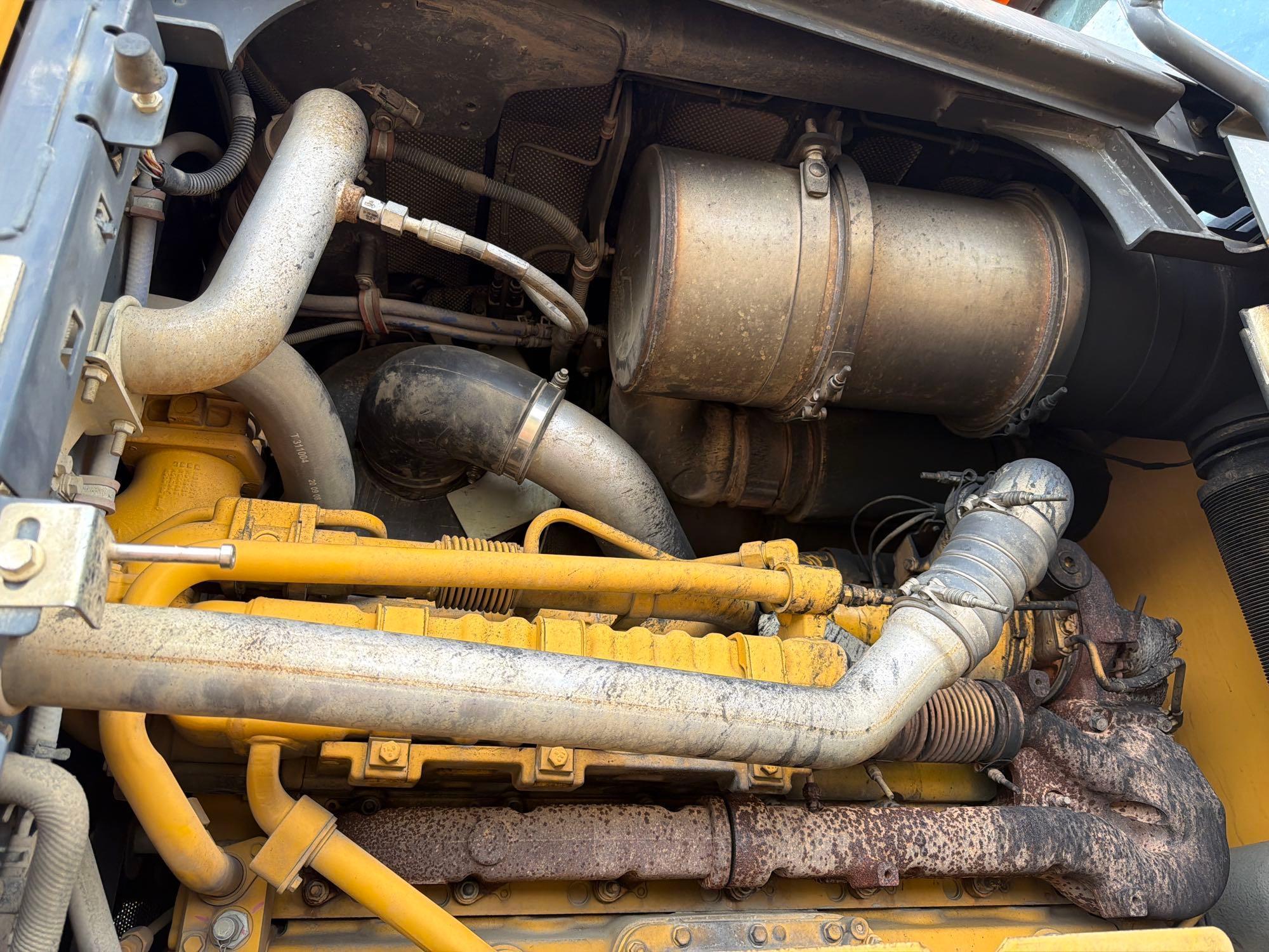 2021 John Deere 724